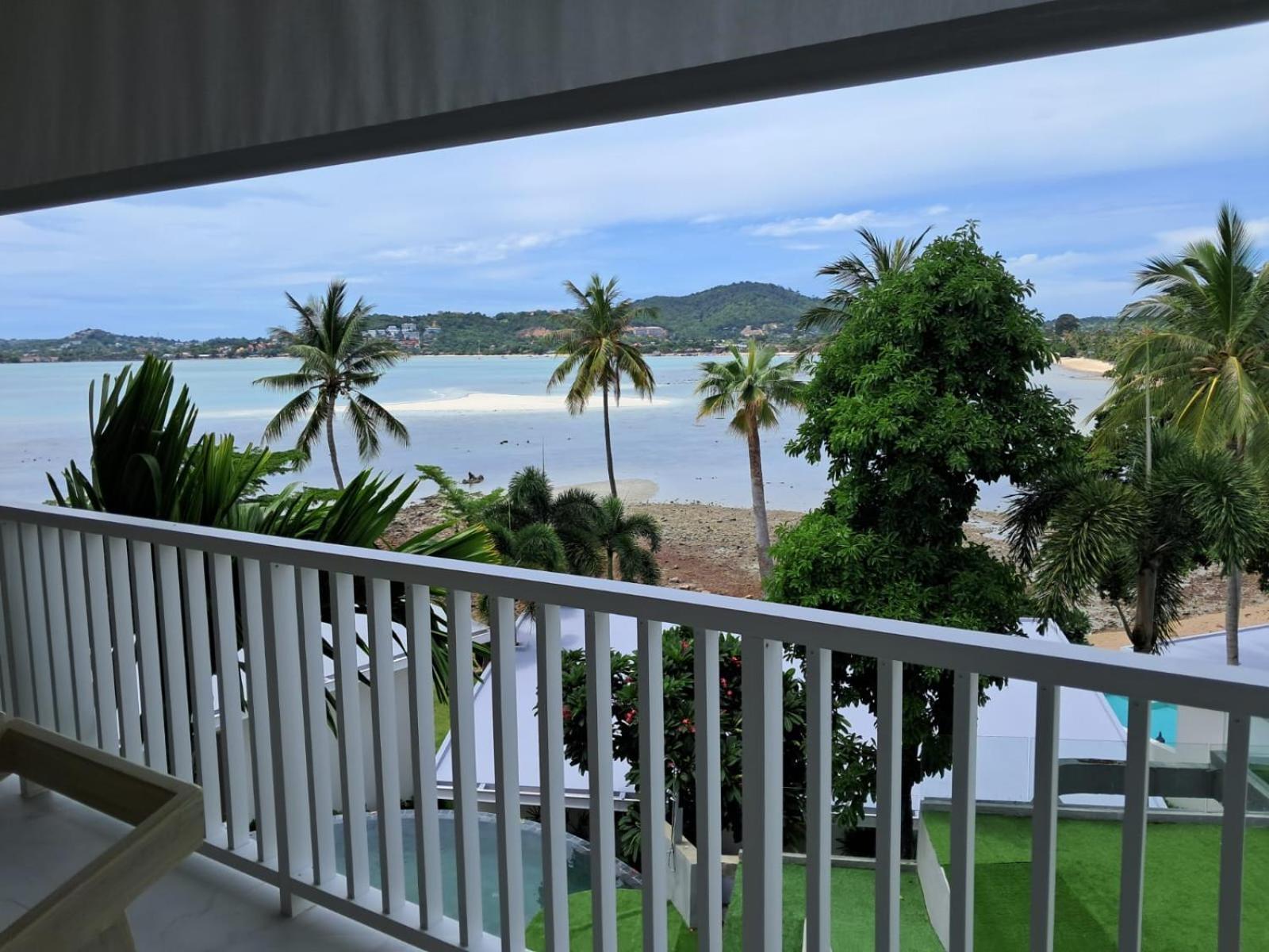 Replay Pool Koh Samui