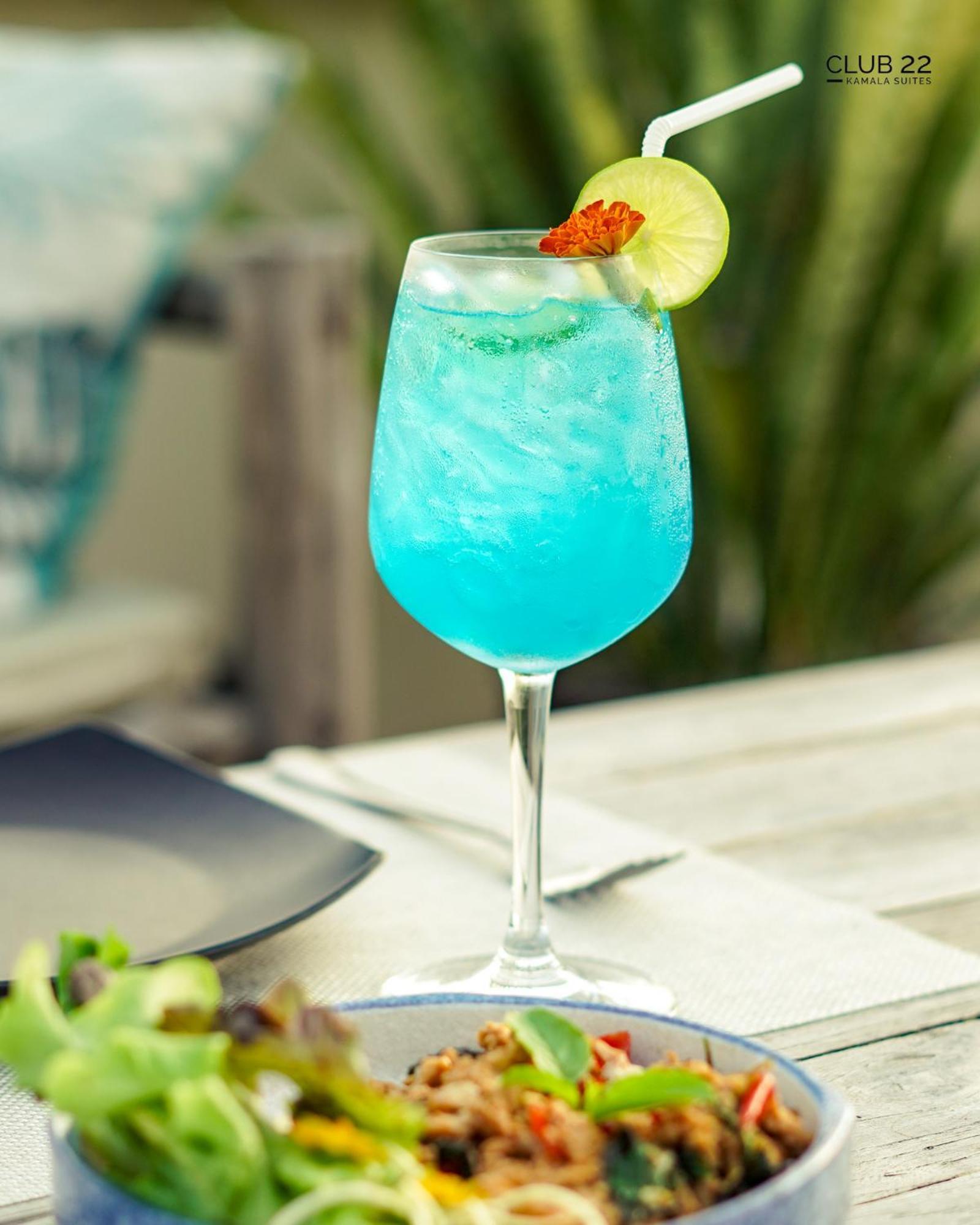 Hotel Club22 Suites, Kamala Beach