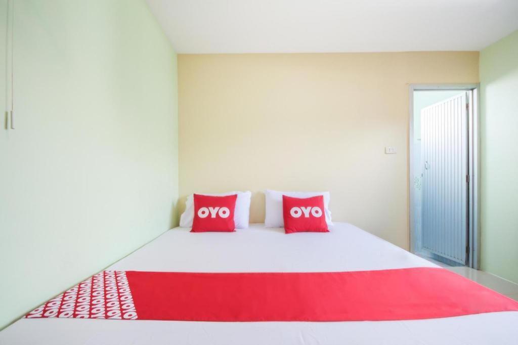 Oyo 1163 Eden Phuket