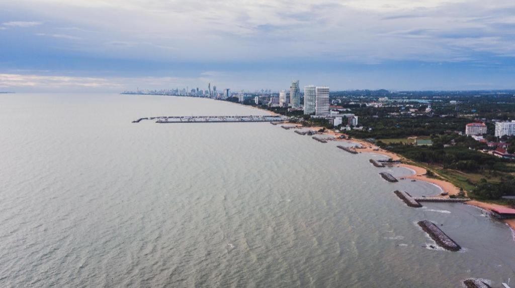 Ambassador Jomtien Pattaya - Marina Tower Wing Hotel