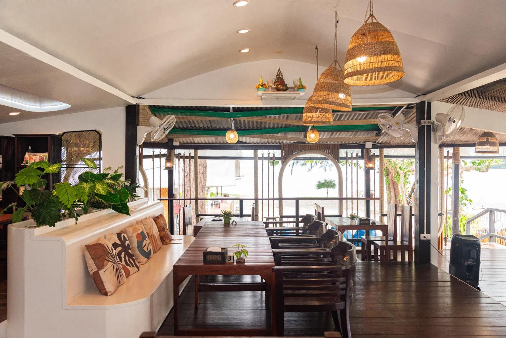 Pan Beachfront Krabi Resort