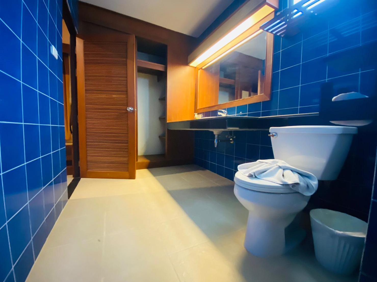 Hotel At Lanta 4*