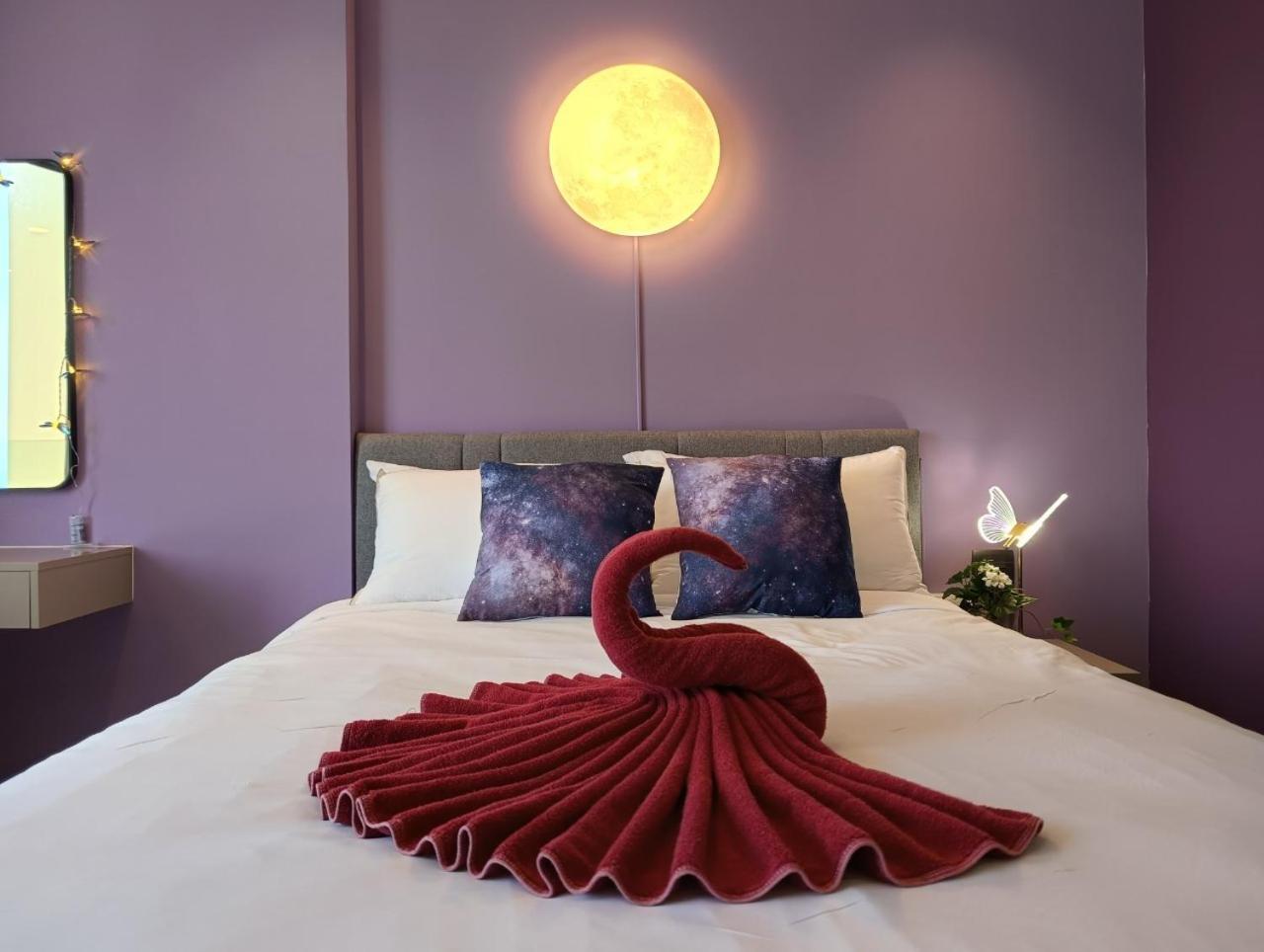 Edge By Mickey Aparthotel
