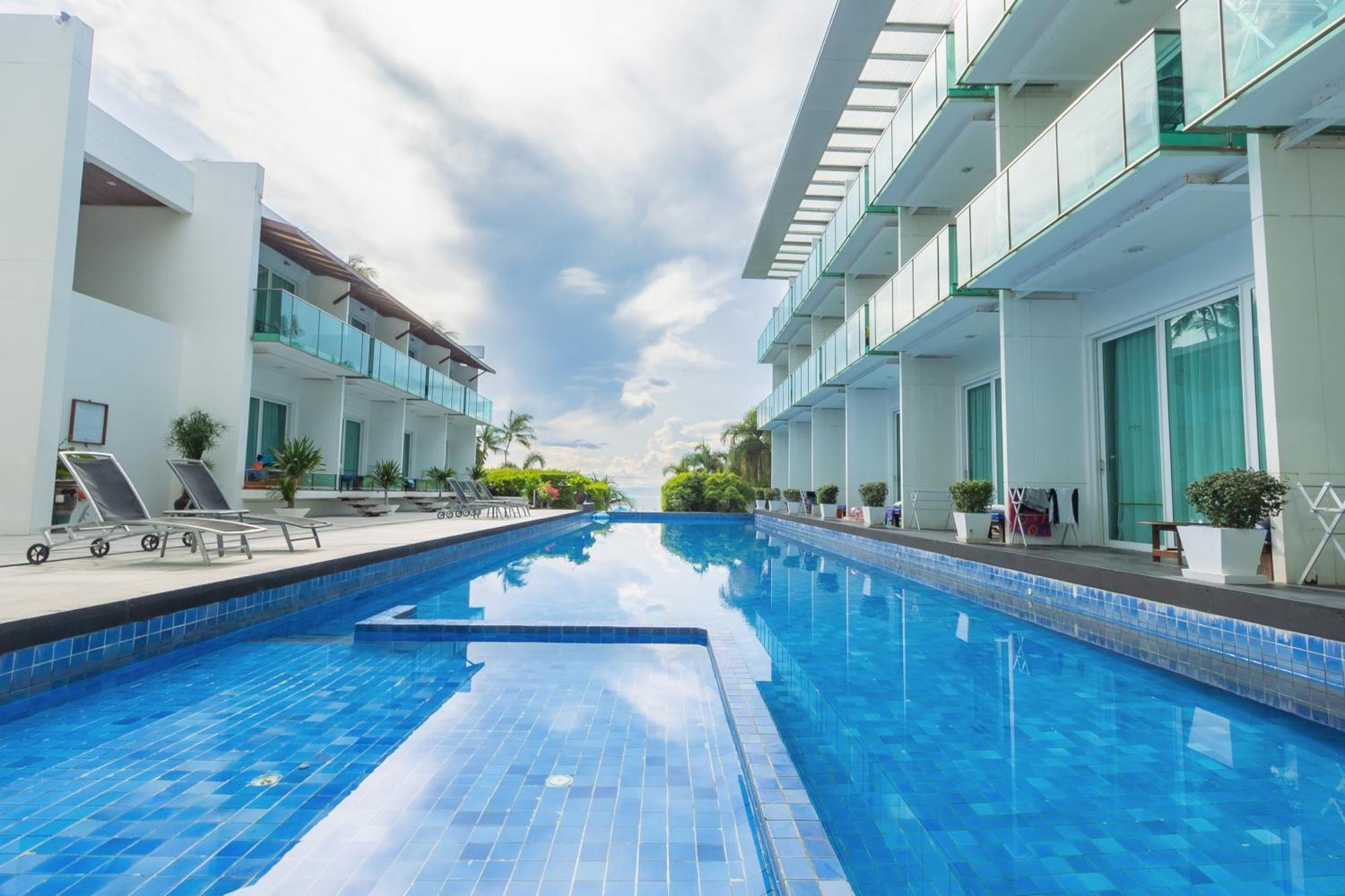 Kc Club & Pool 4*