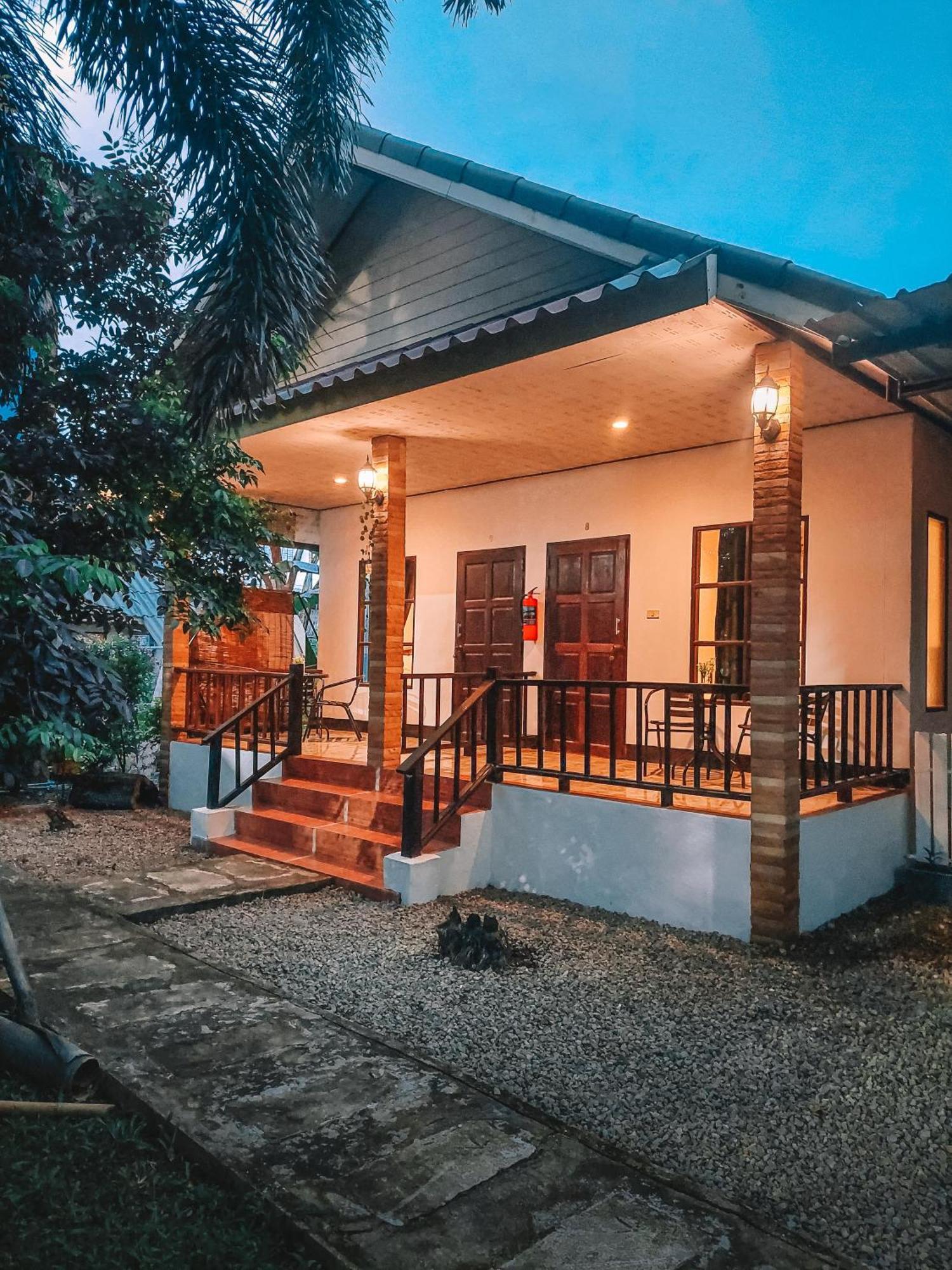 Guest house Naraya 2*