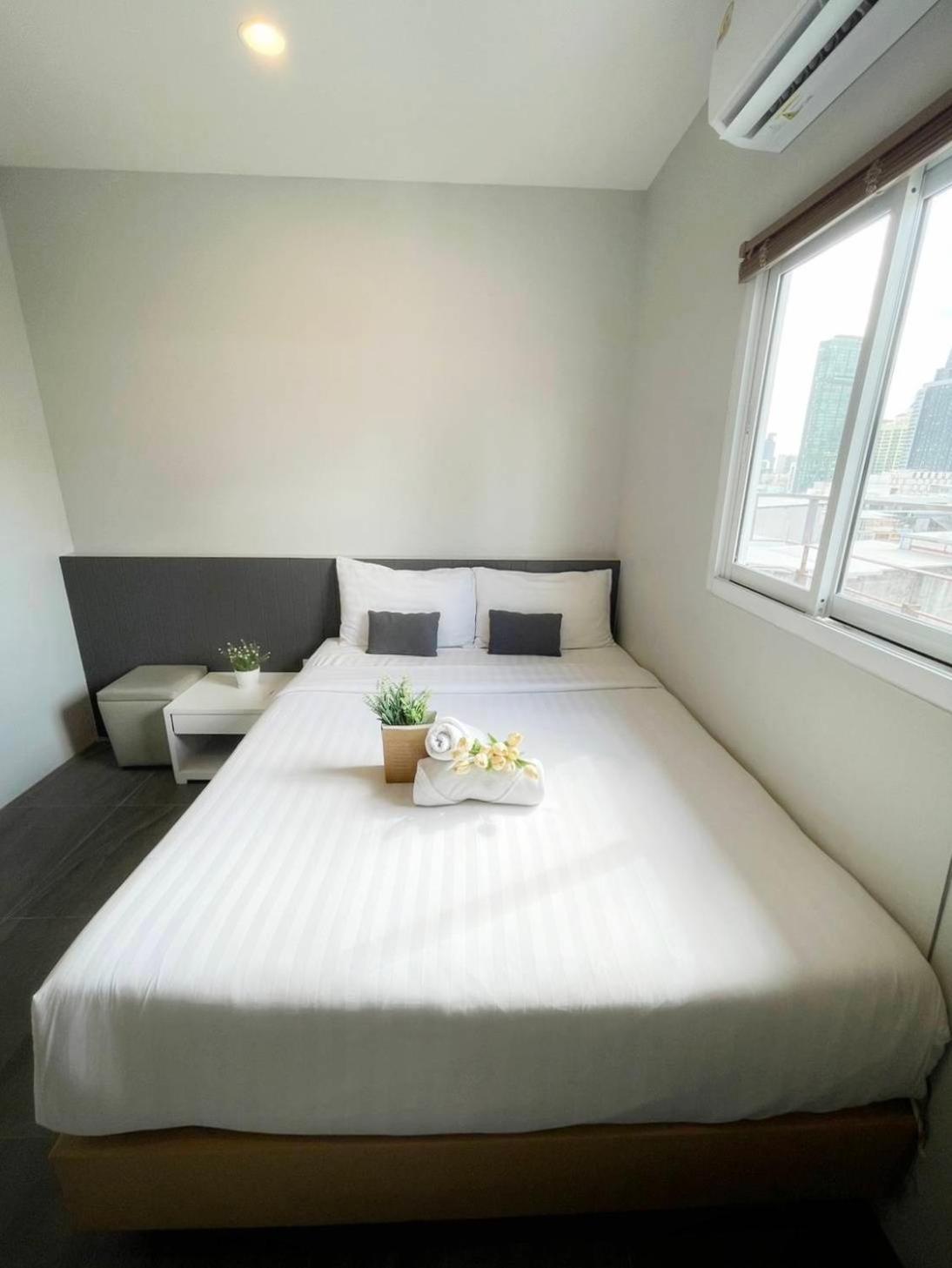 De Lux Bangkok 4*