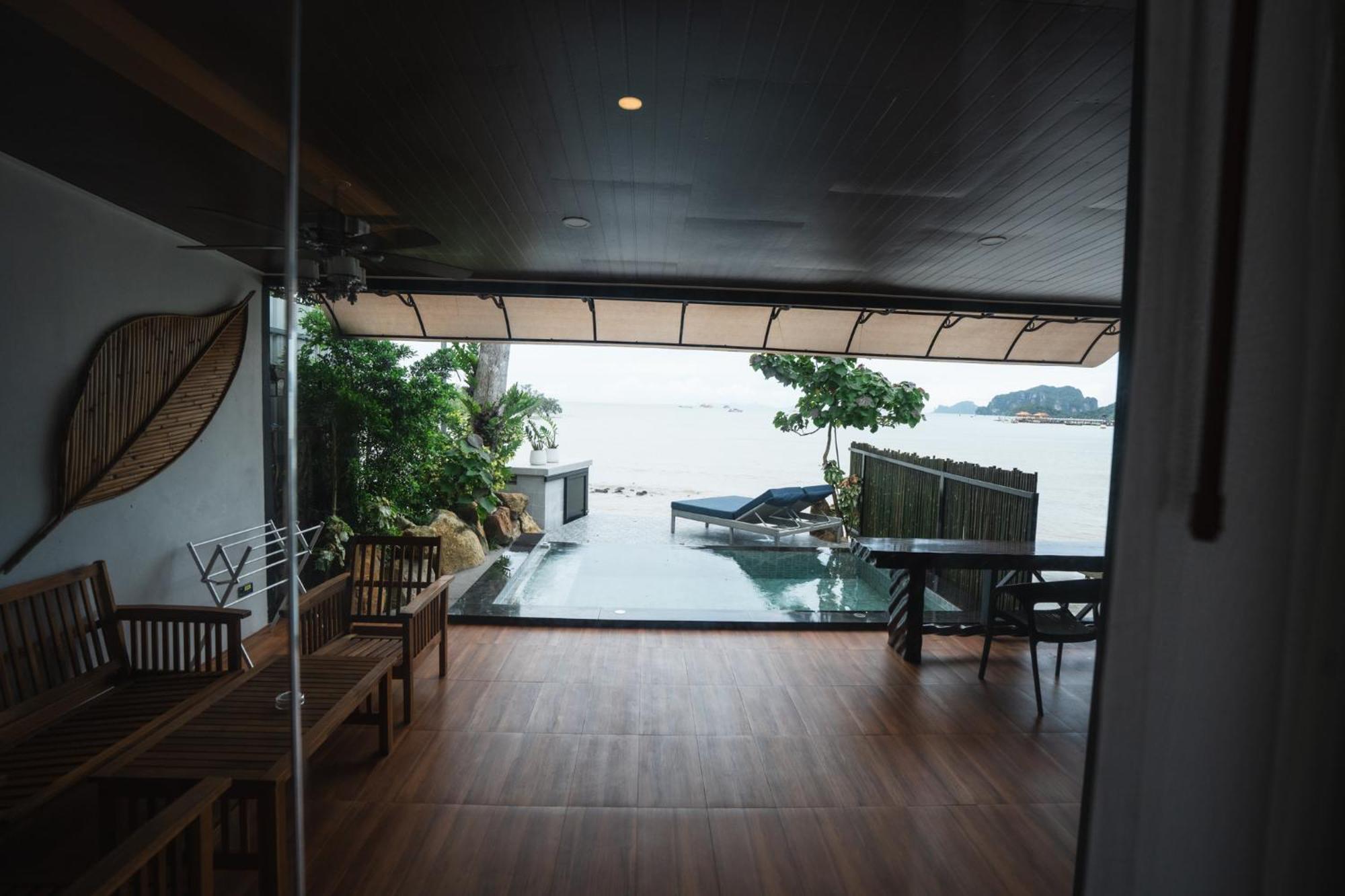 Beachhouse Pool Villa Krabi