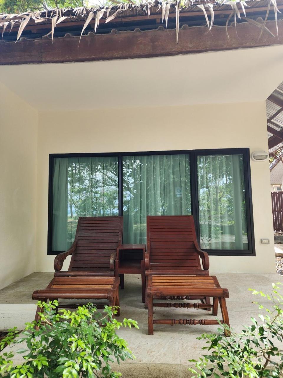 Twin Bay Koh Lanta