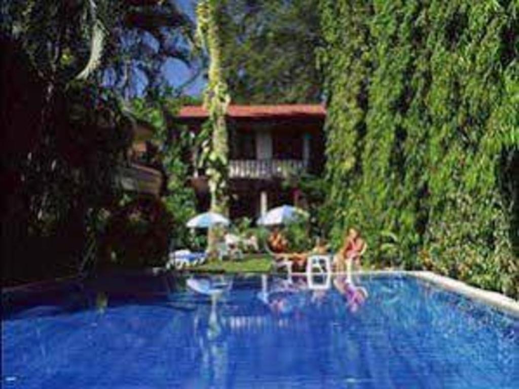 Hotel The Lokal Phuket