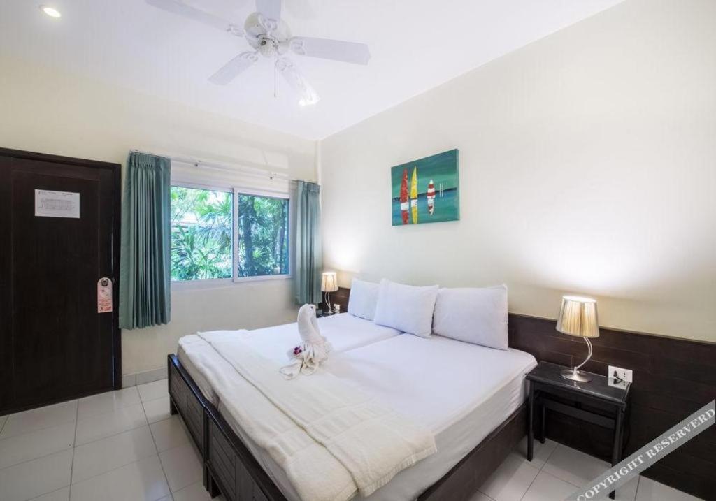 Hotel The Lokal Phuket