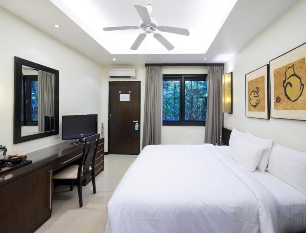 The Lokal Phuket Hotel 3*