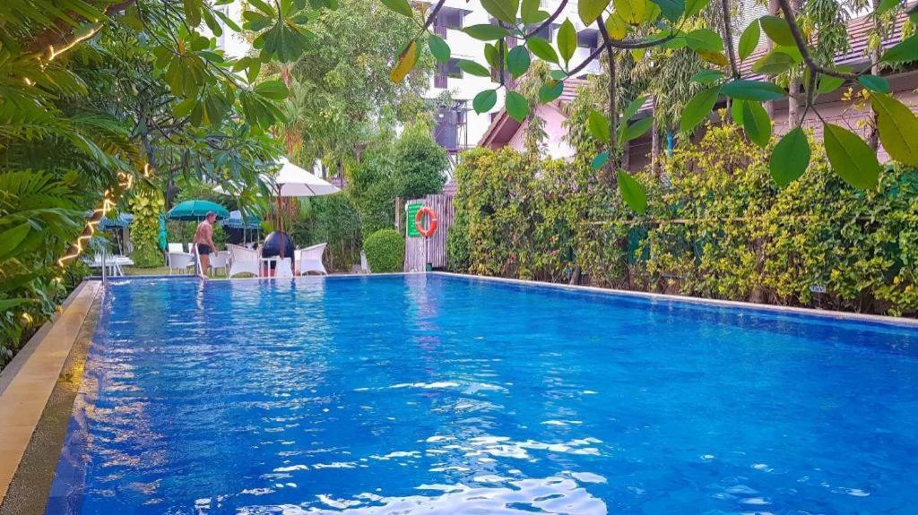 The Lokal Phuket Hotel