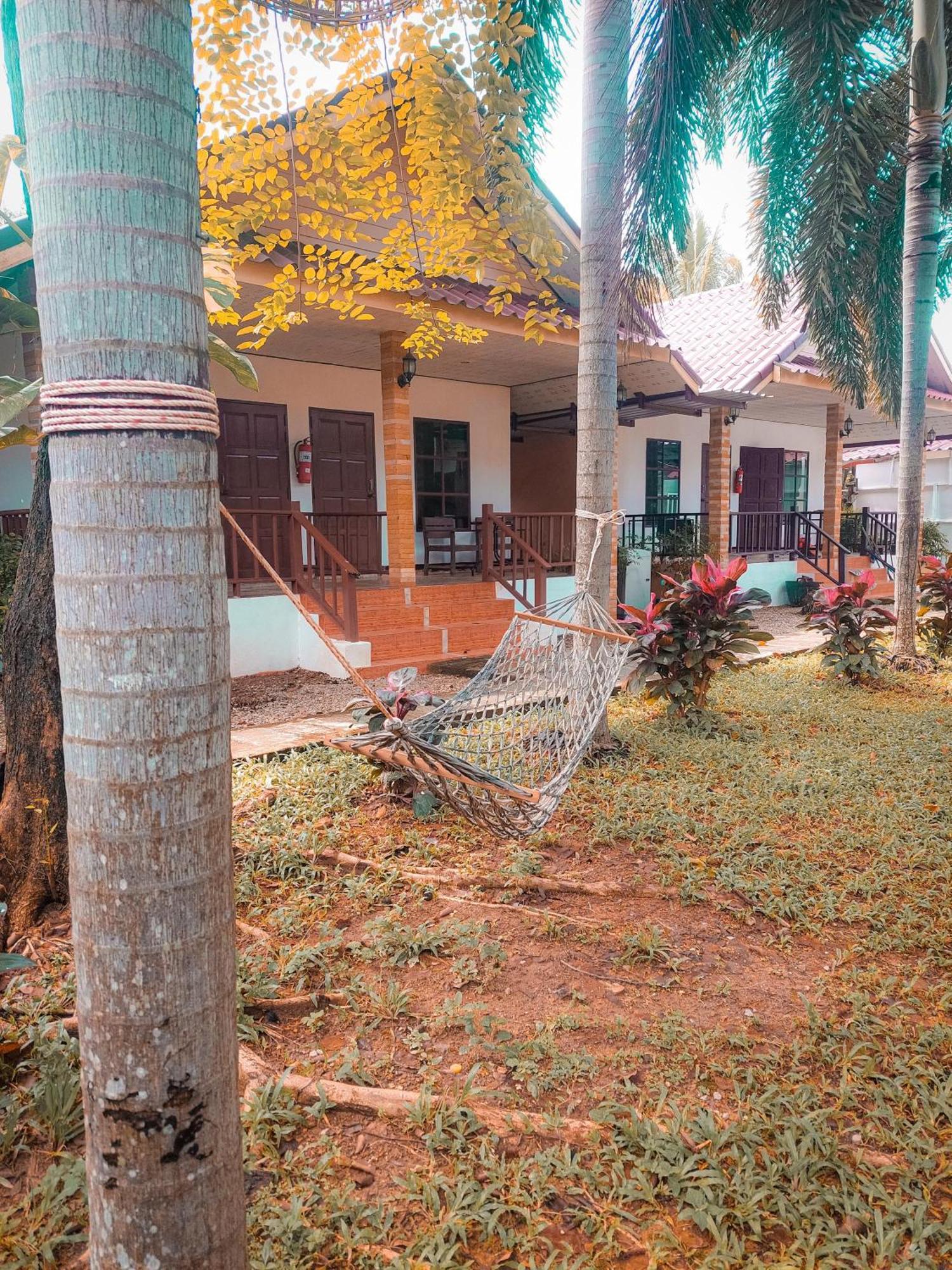 Guest house Naraya