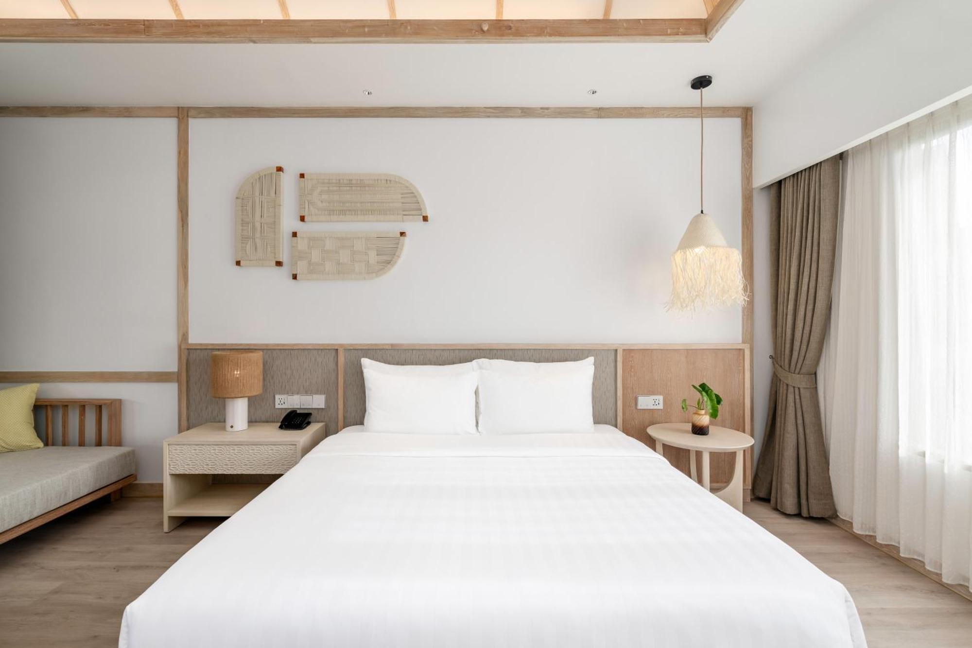 Resort Saii Island Village 5*