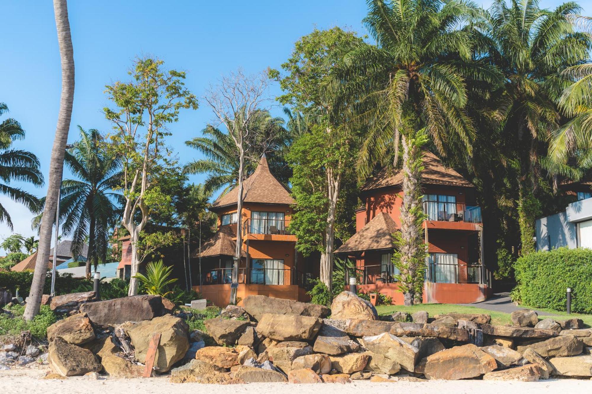 Beyond Krabi Hotel 4*