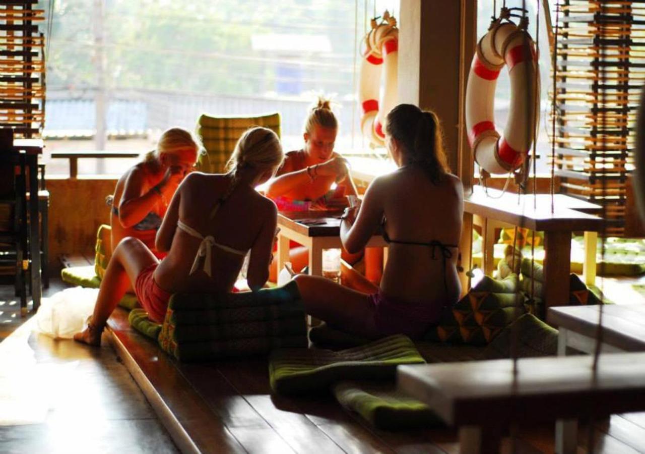 Hostel Non La - Bed & Yoga