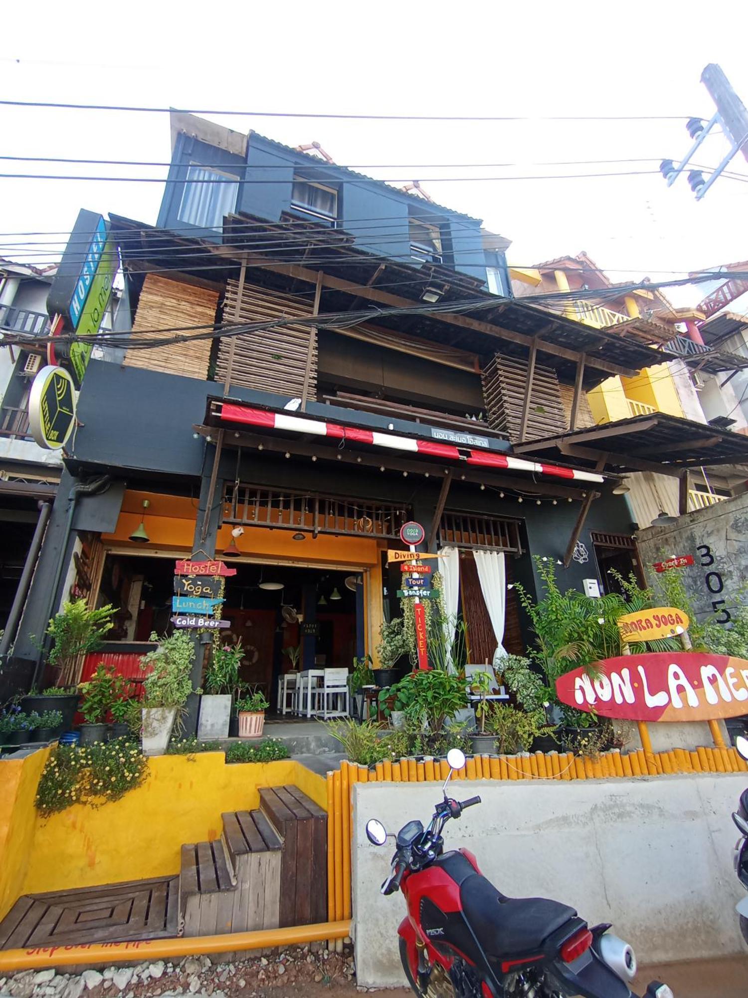 Non La - Bed & Yoga Hostel