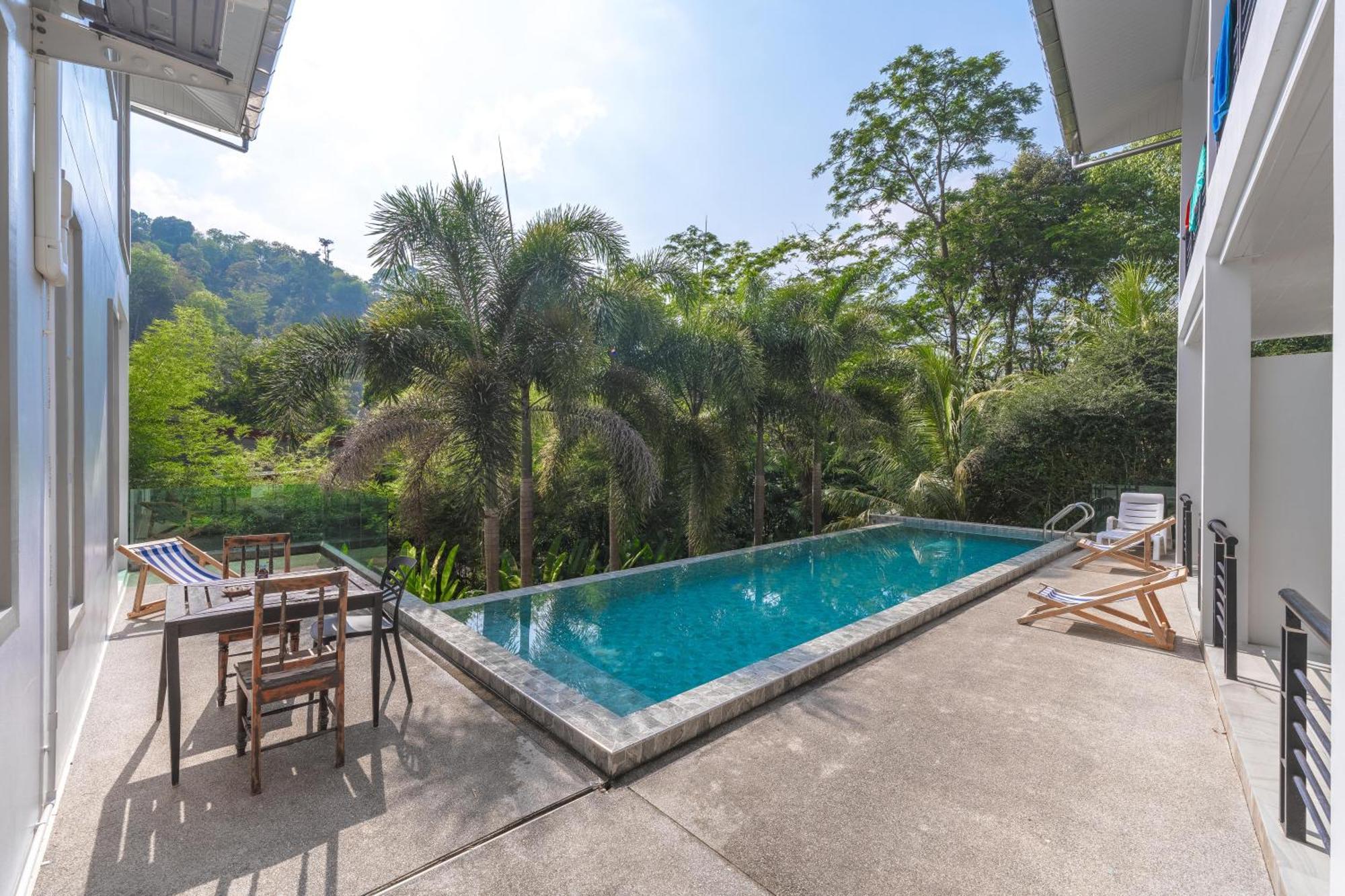 Little Hill * Kamala Beach