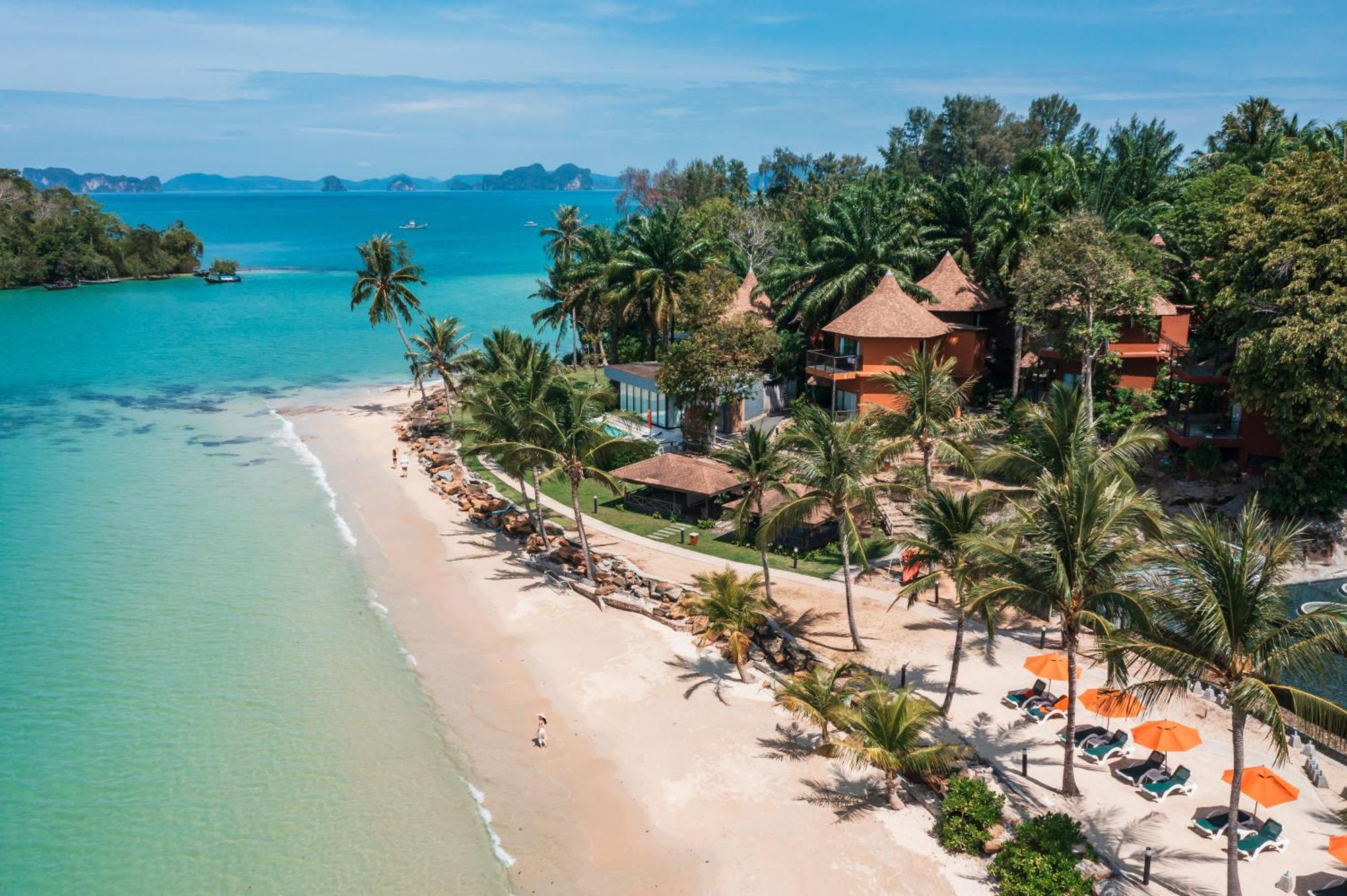 Hotel Beyond Krabi 4*