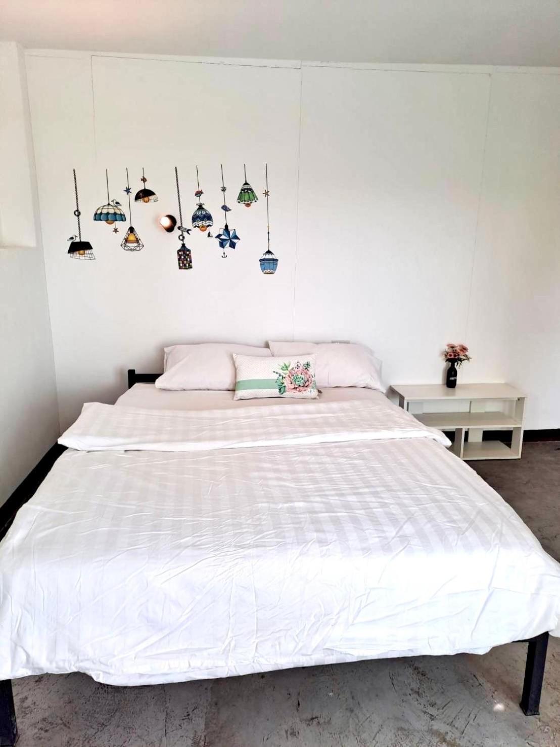 Wake Up @lanta : Cafe Hostel