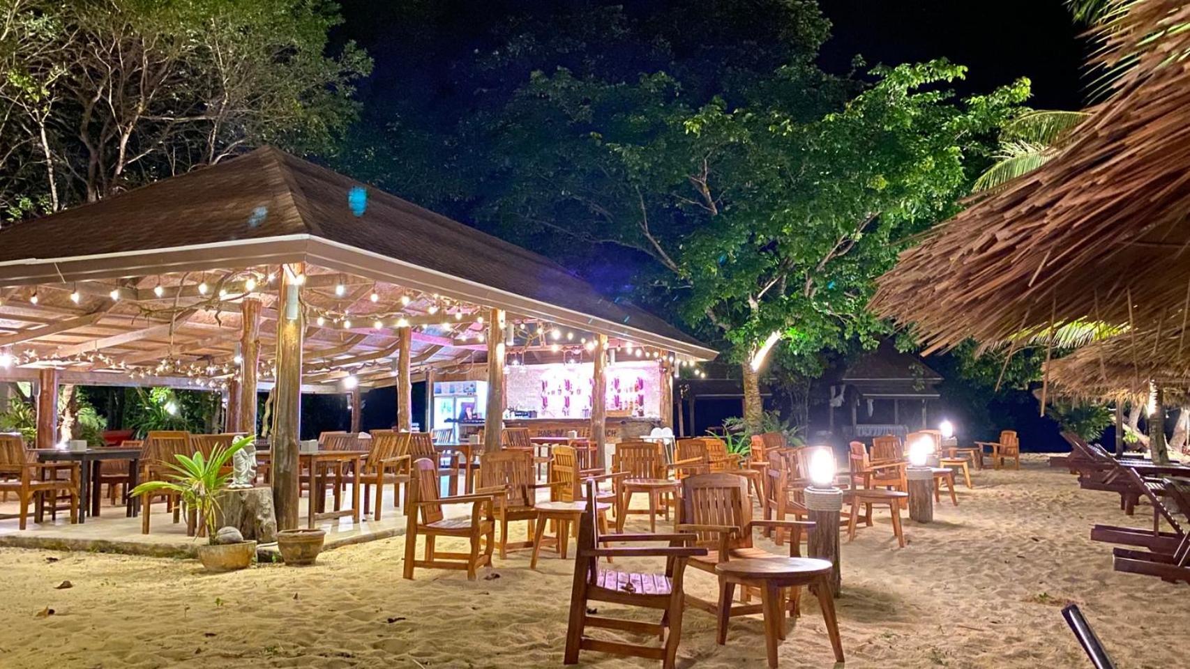 Paradise Resort 3*