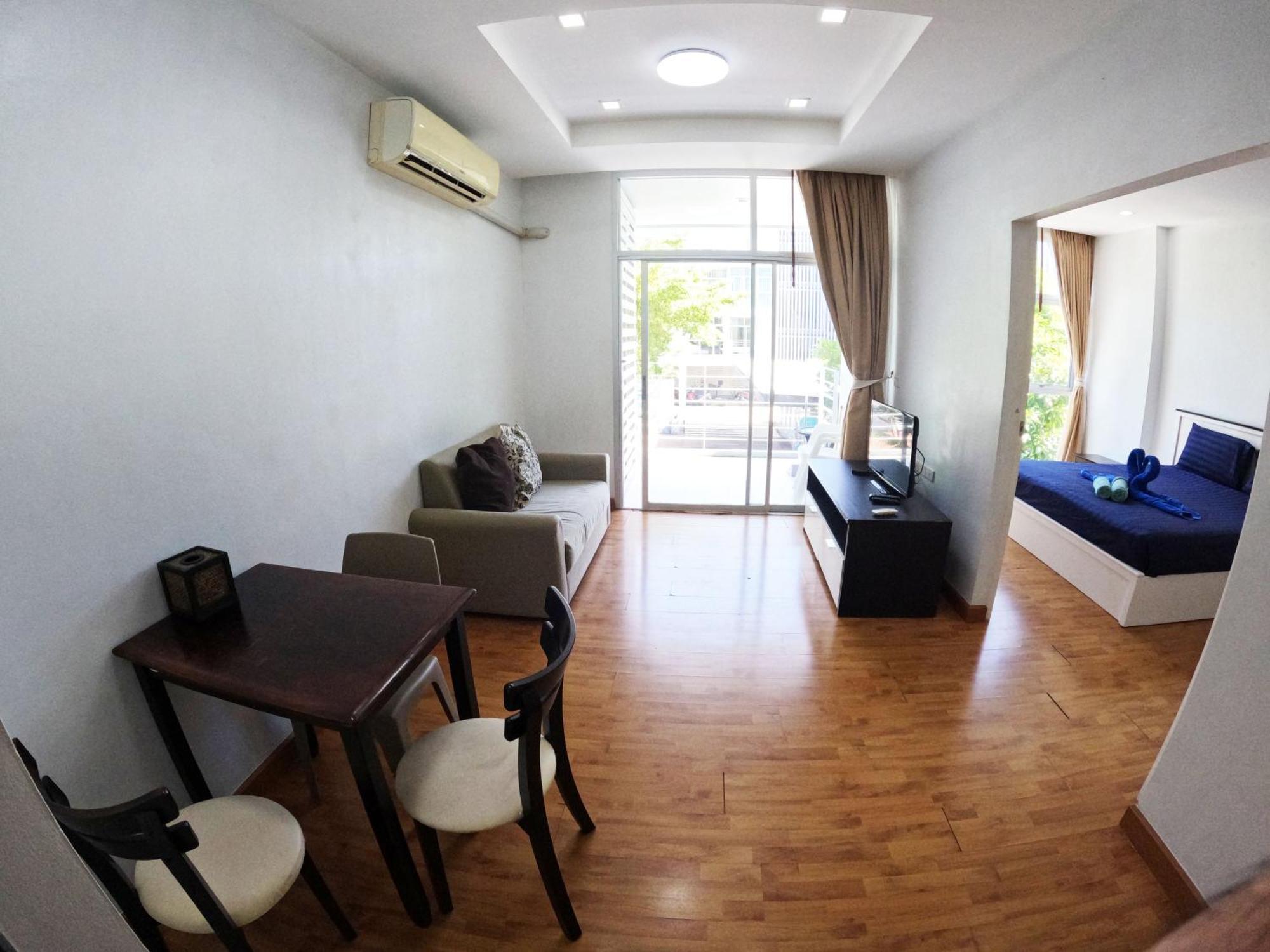 Apartment At Seacondo-studio-b26
