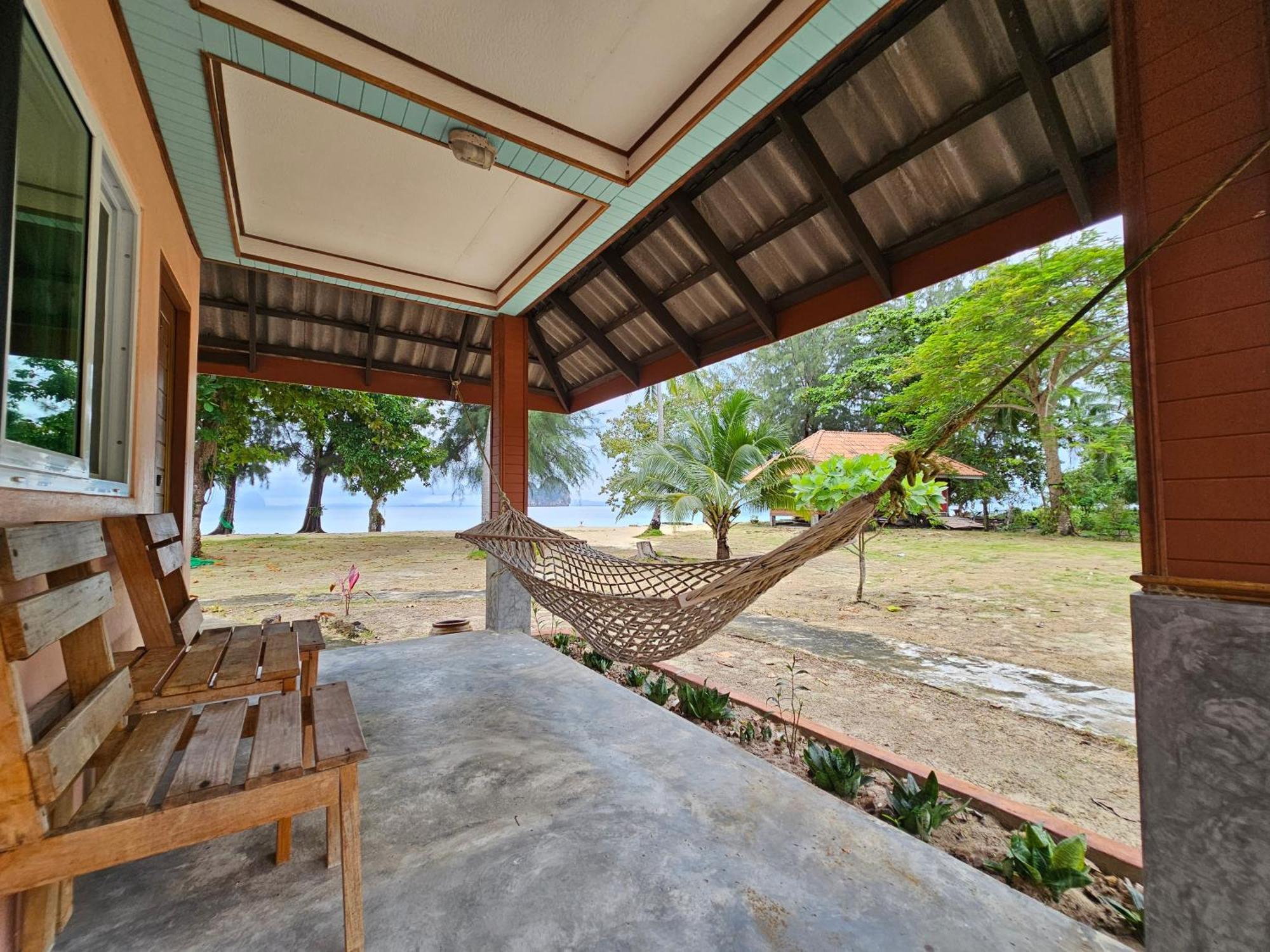 Kaimuk Thong Koh Ngai