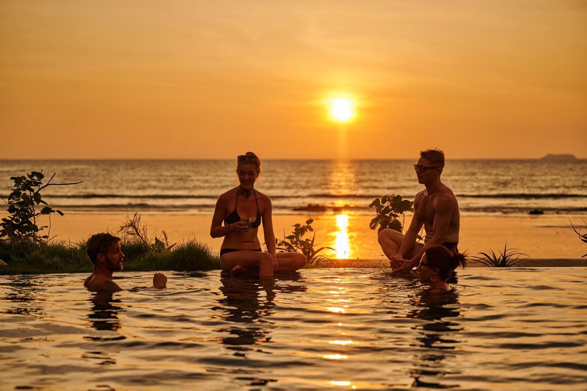 Jai Tiki Retreat - Adult Only *