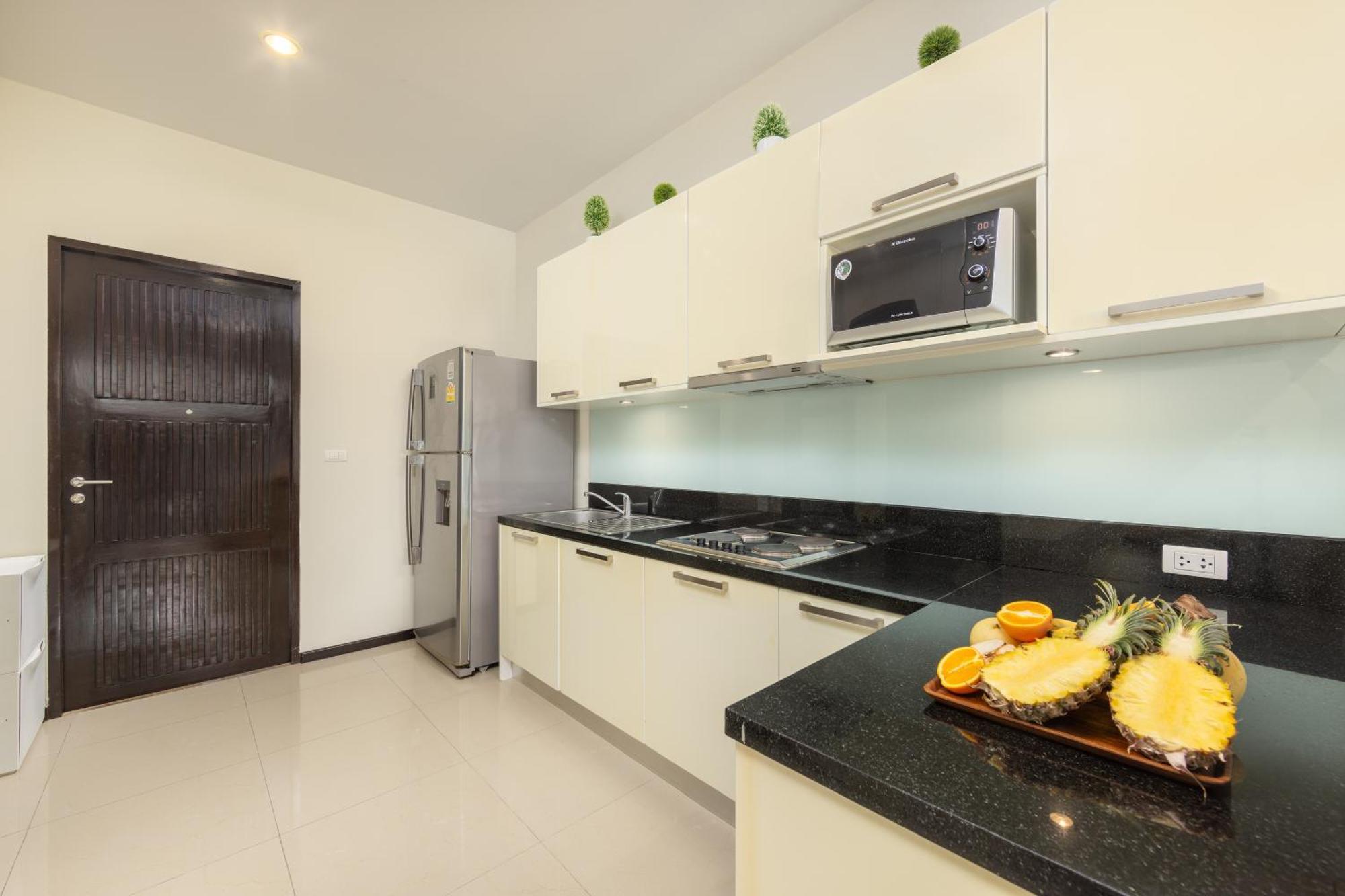 Hahana | 3 Bedroom Private Pool In Popular Kokyang Estate | 3 Min To Naiharn