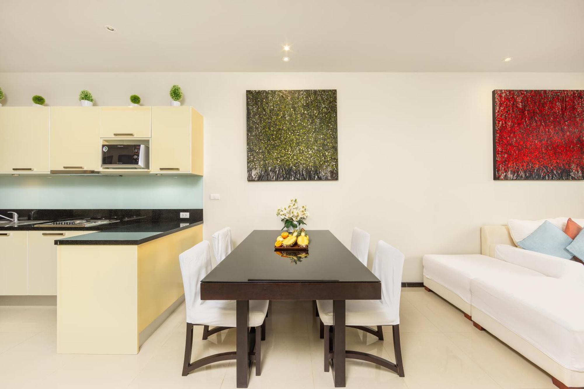 Hahana | 3 Bedroom Private Pool In Popular Kokyang Estate | 3 Min To Naiharn * Rawai