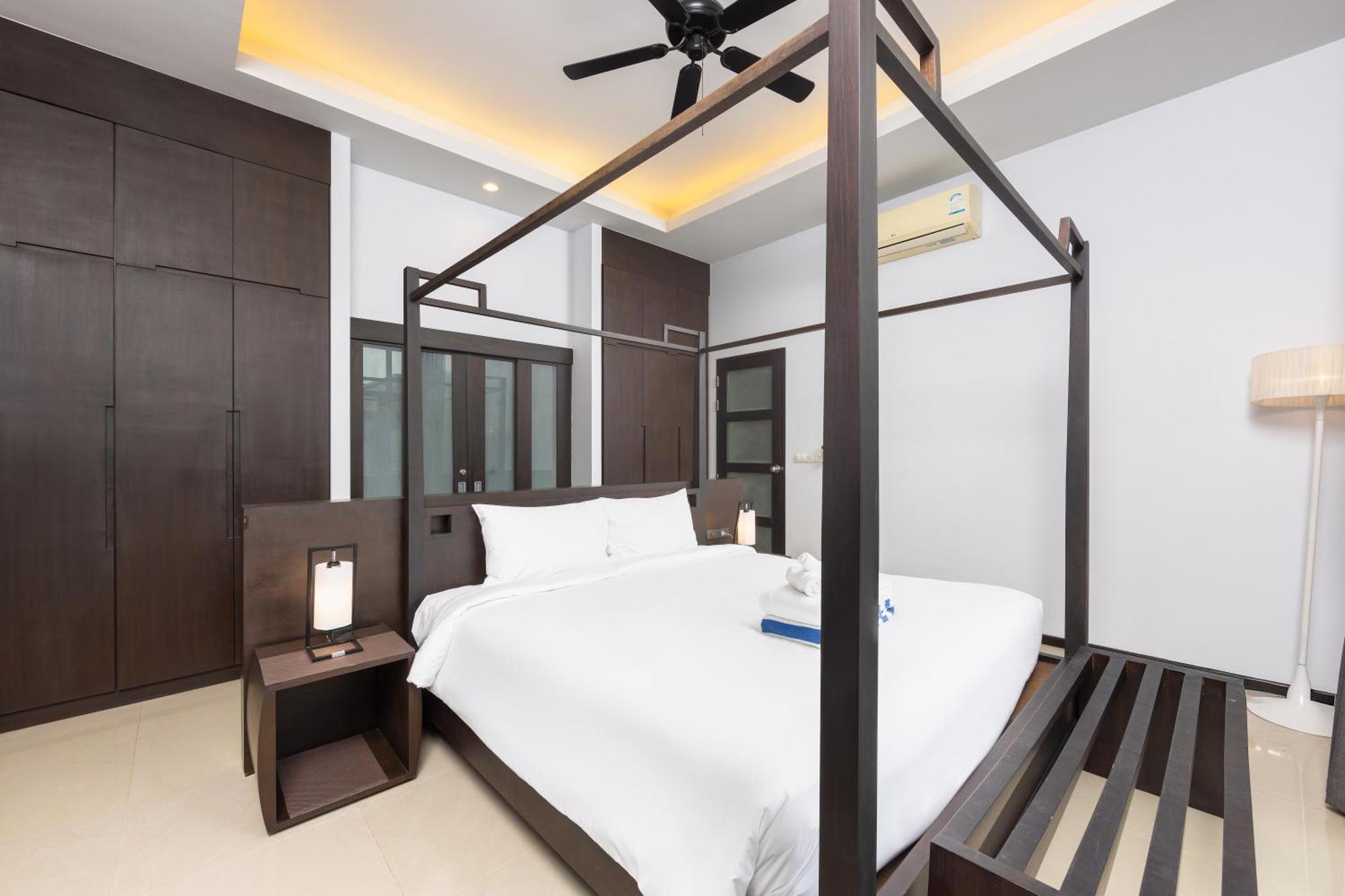 Hahana | 3 Bedroom Private Pool In Popular Kokyang Estate | 3 Min To Naiharn Rawai