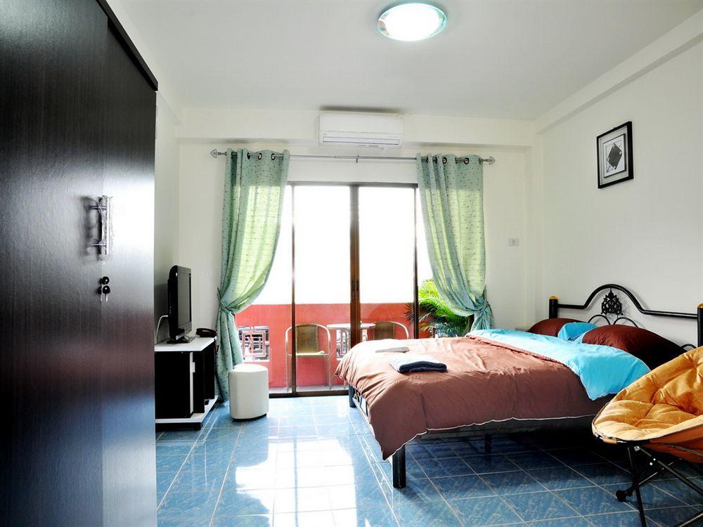 Pattaya Holiday Lodge Apartamento