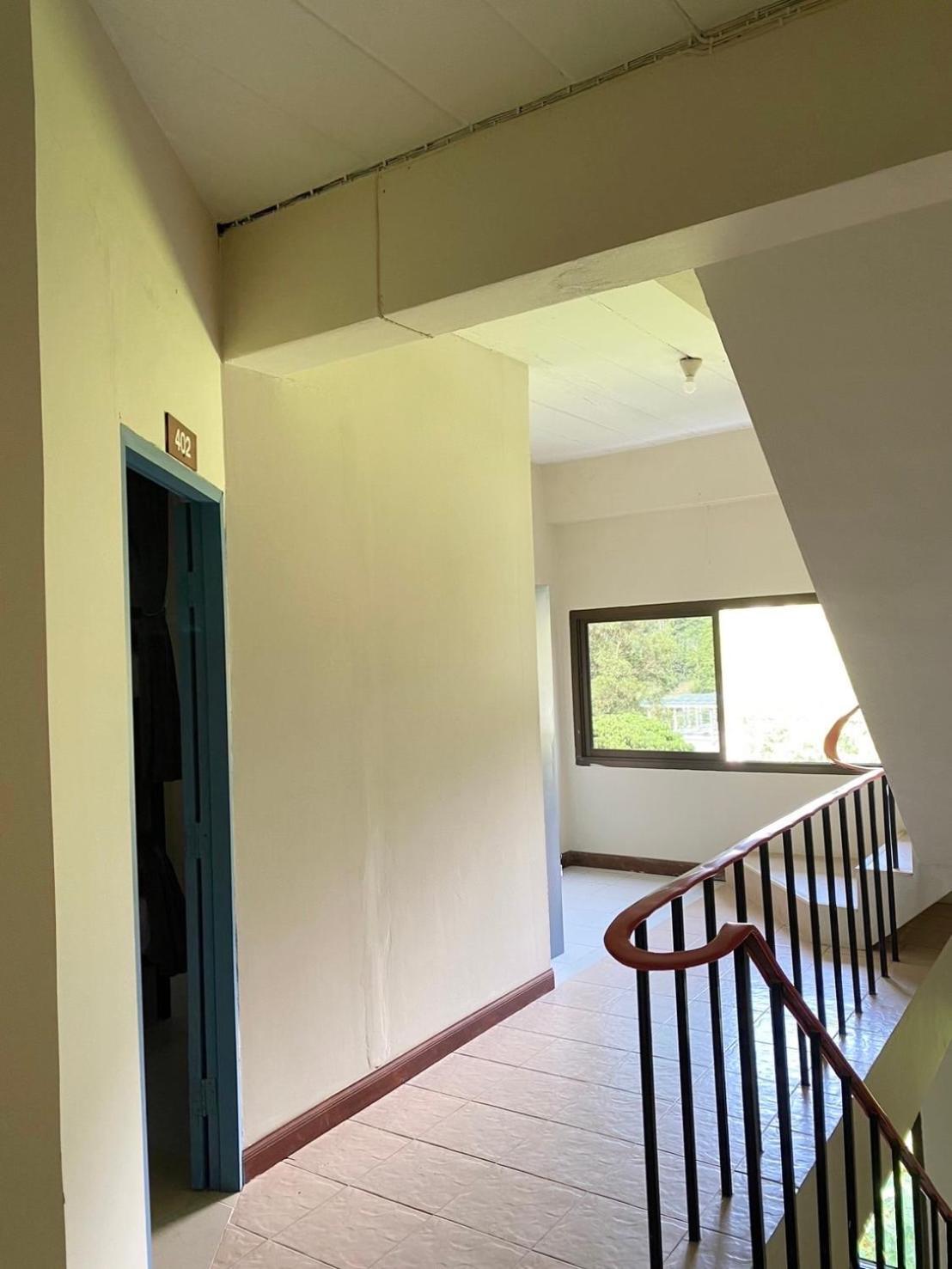House 24 Guest house *