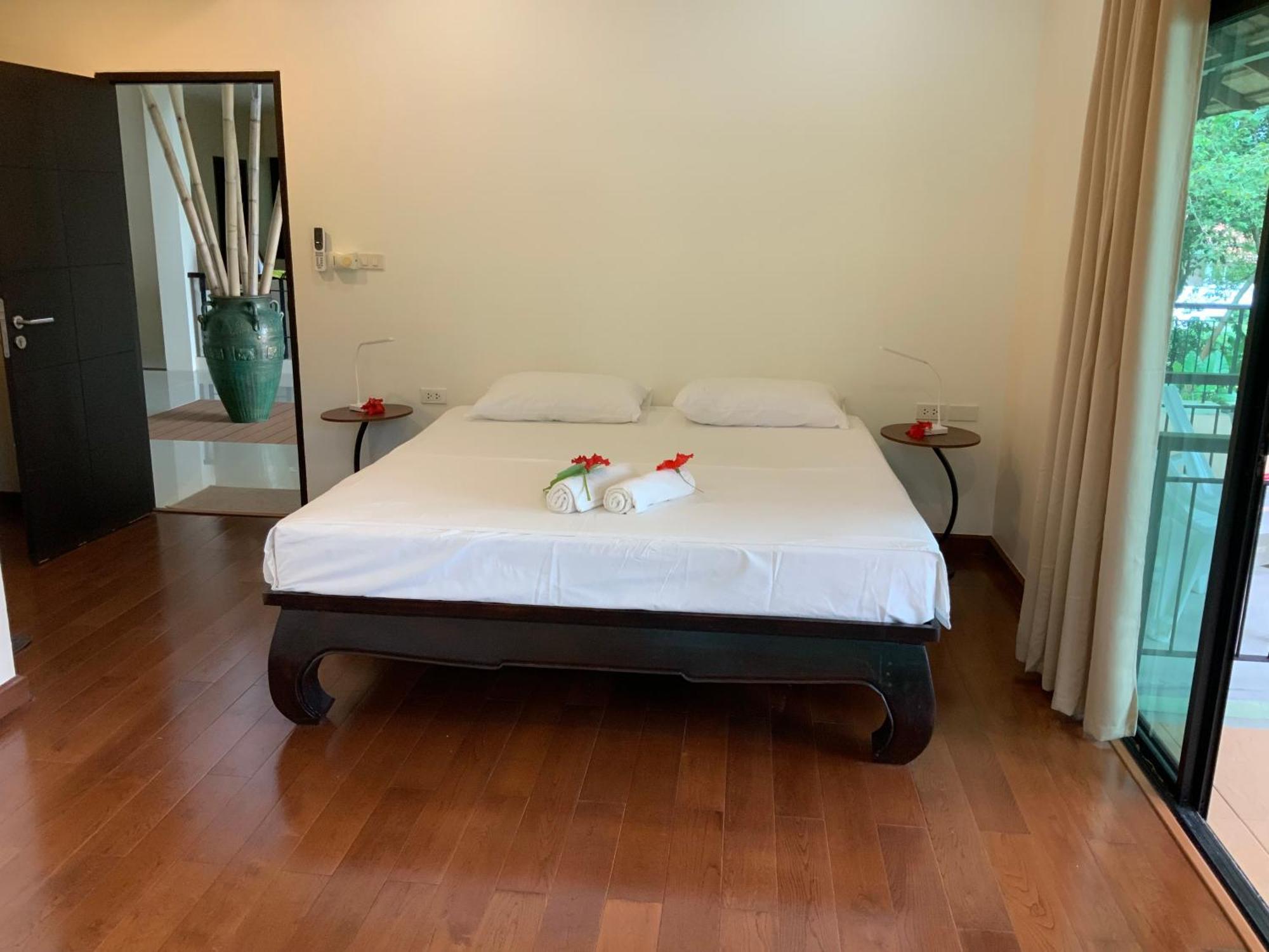 Villa Beachfront In Rawai *