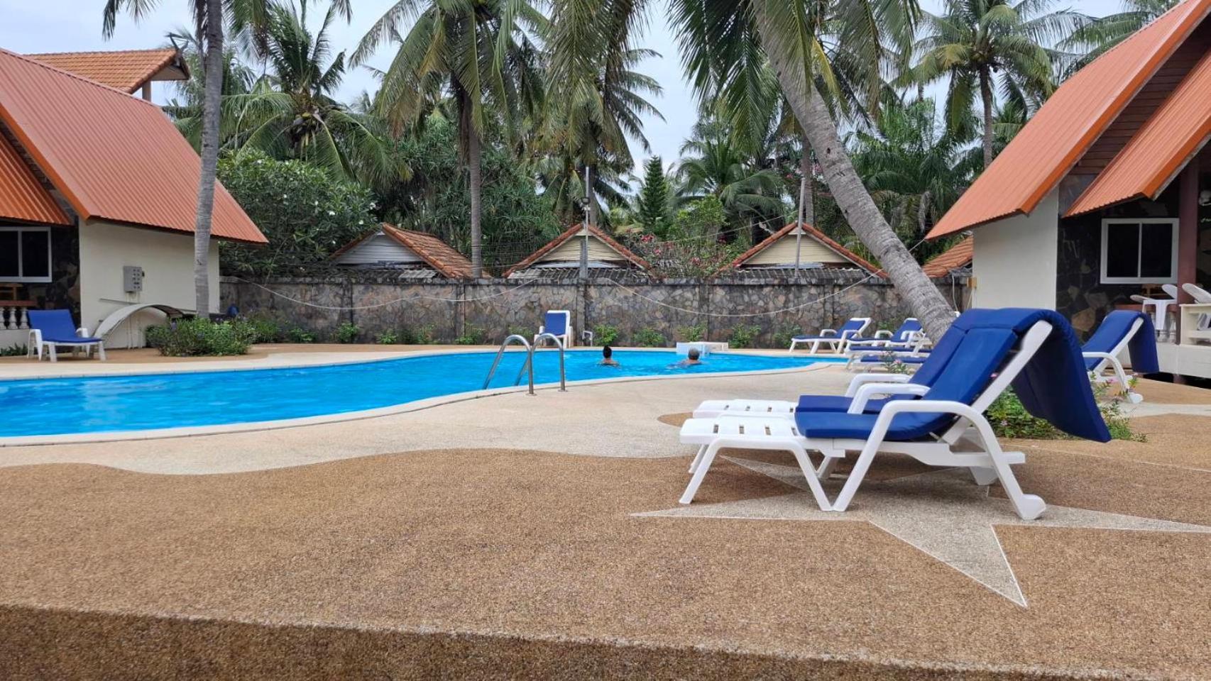 Lanta Summer House 1 Hotel