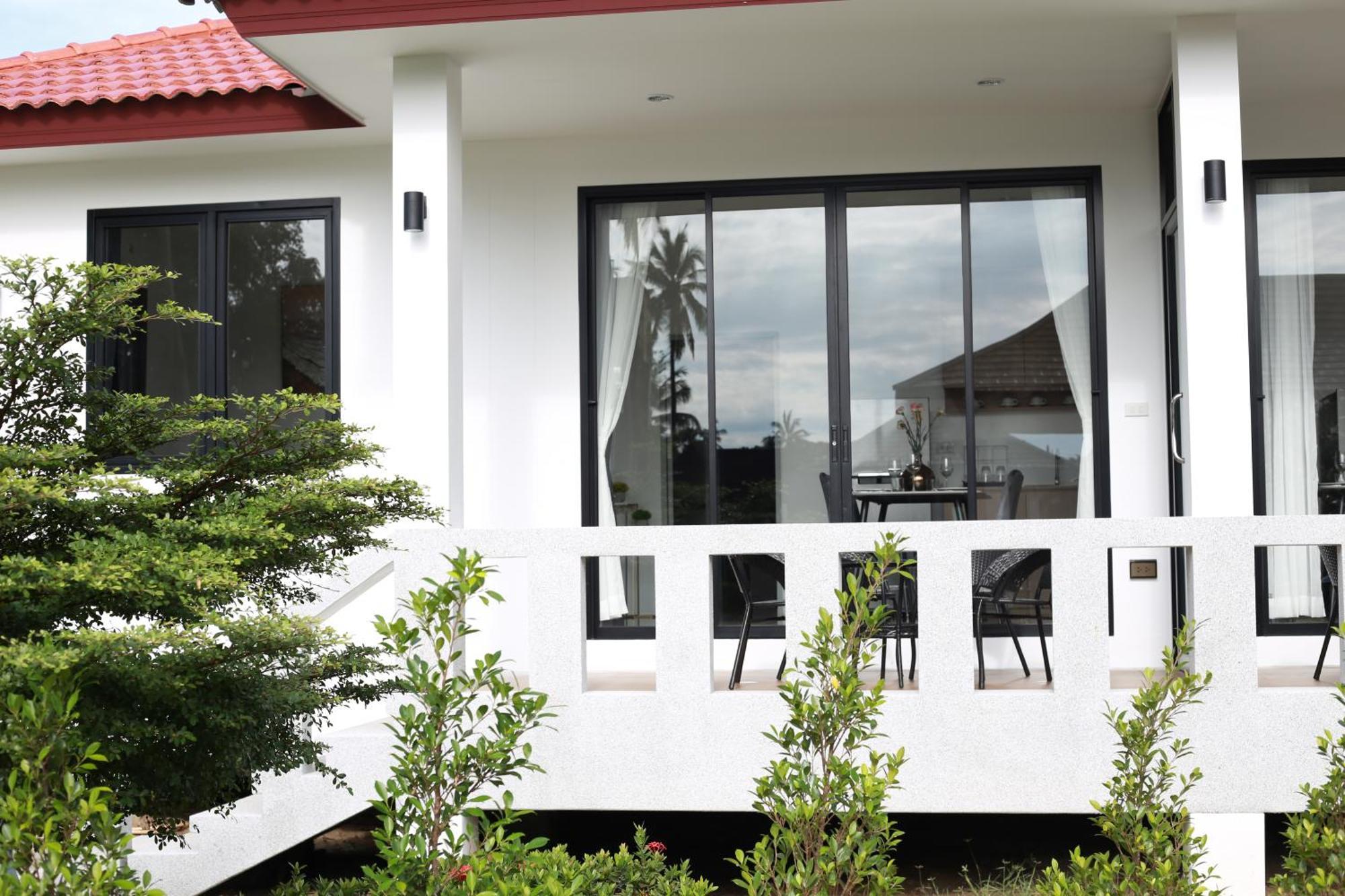 Resort Shangrilah 3*