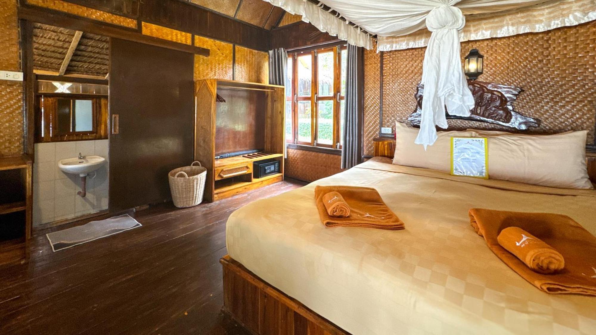 Resort Relax Phi Phi Don