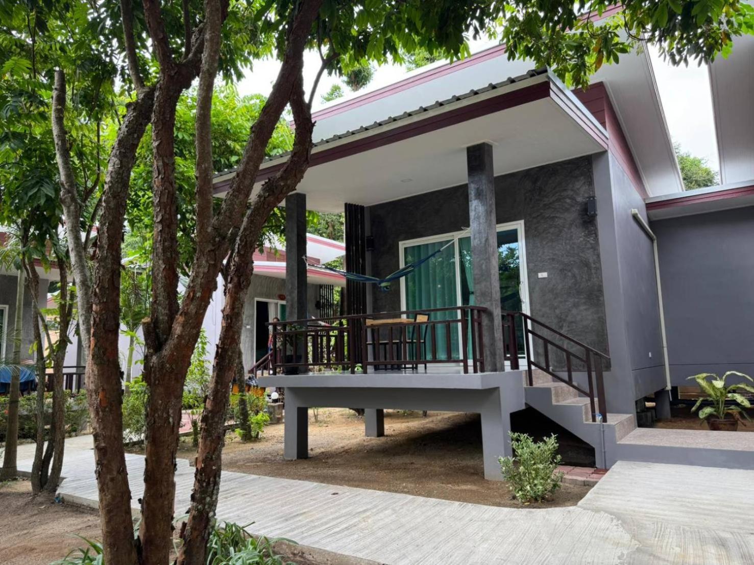 Pana Long - Sha Koh Lanta