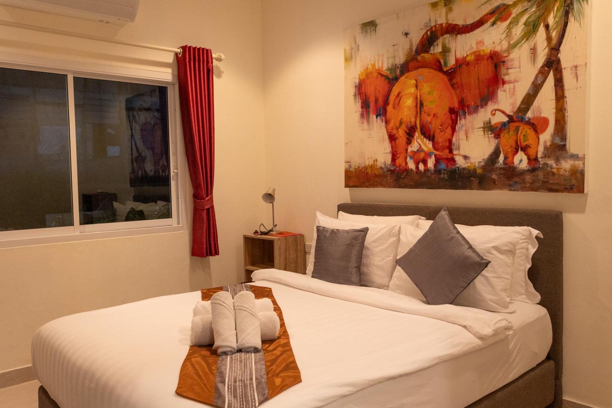 Bliss: 4 Bedroom Haven