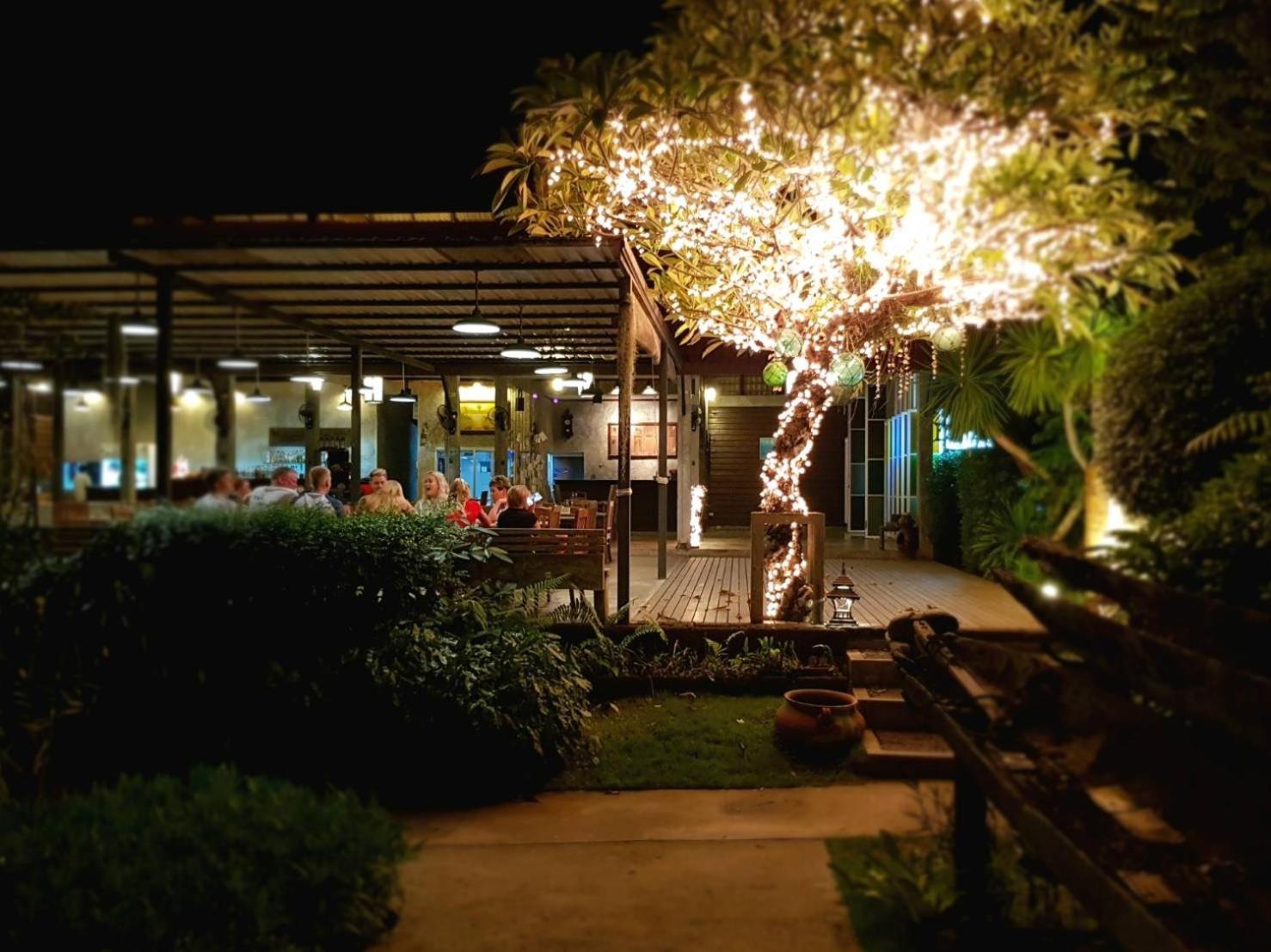 Tropicana Lanta Resort 3*