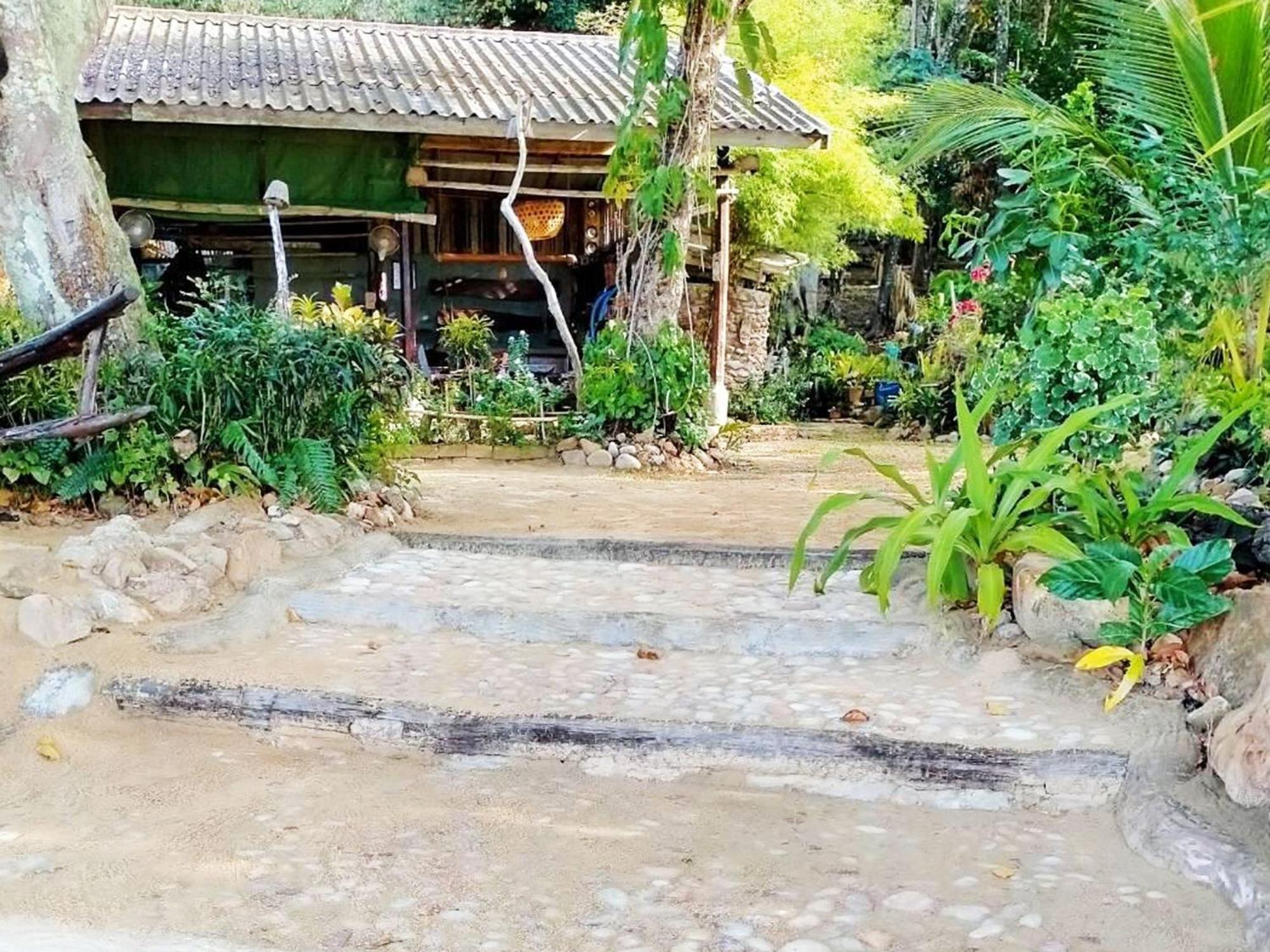 Guest house In - Family Of Koh Pu