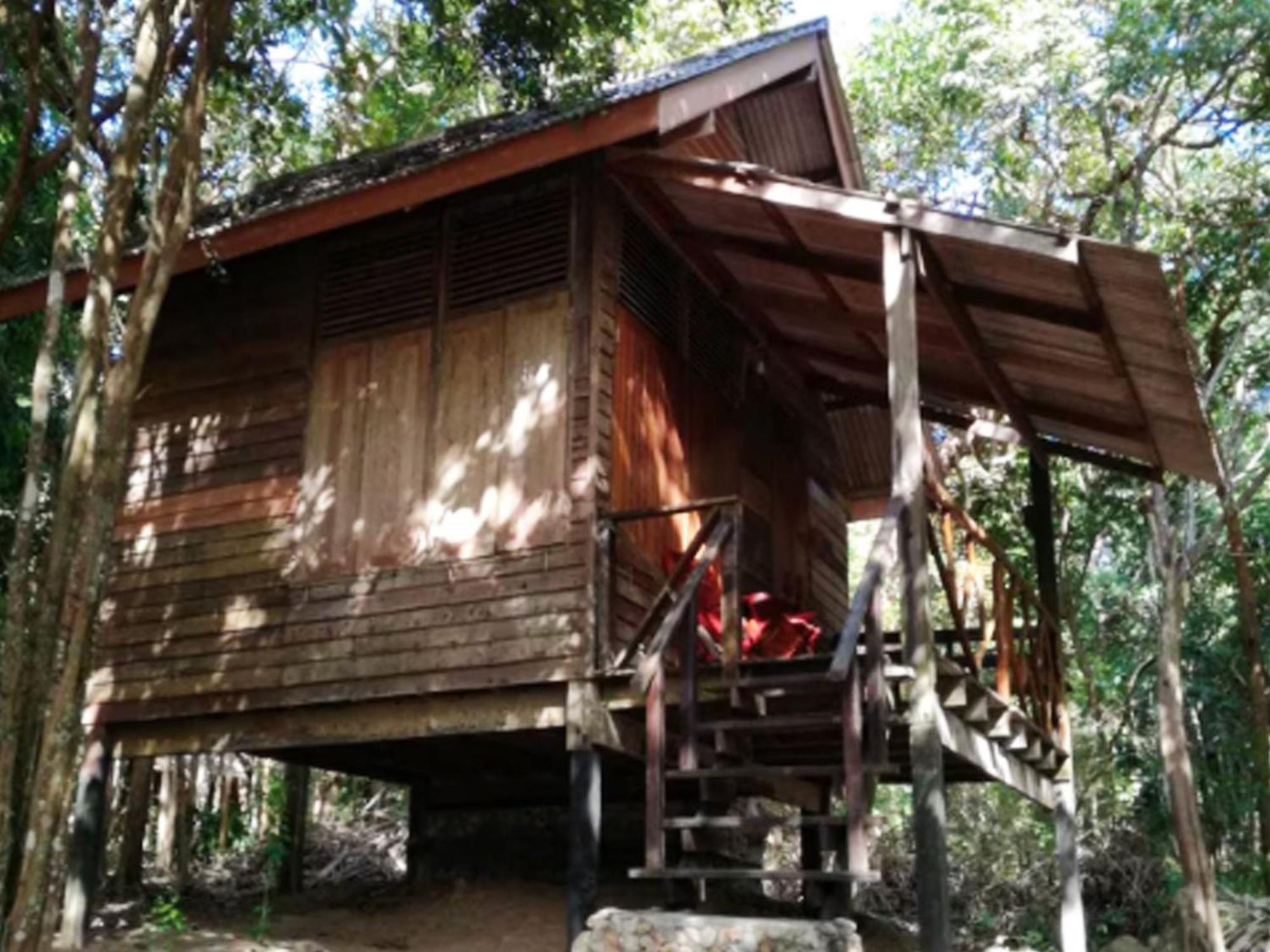 In - Family Of Koh Pu * Koh Jum