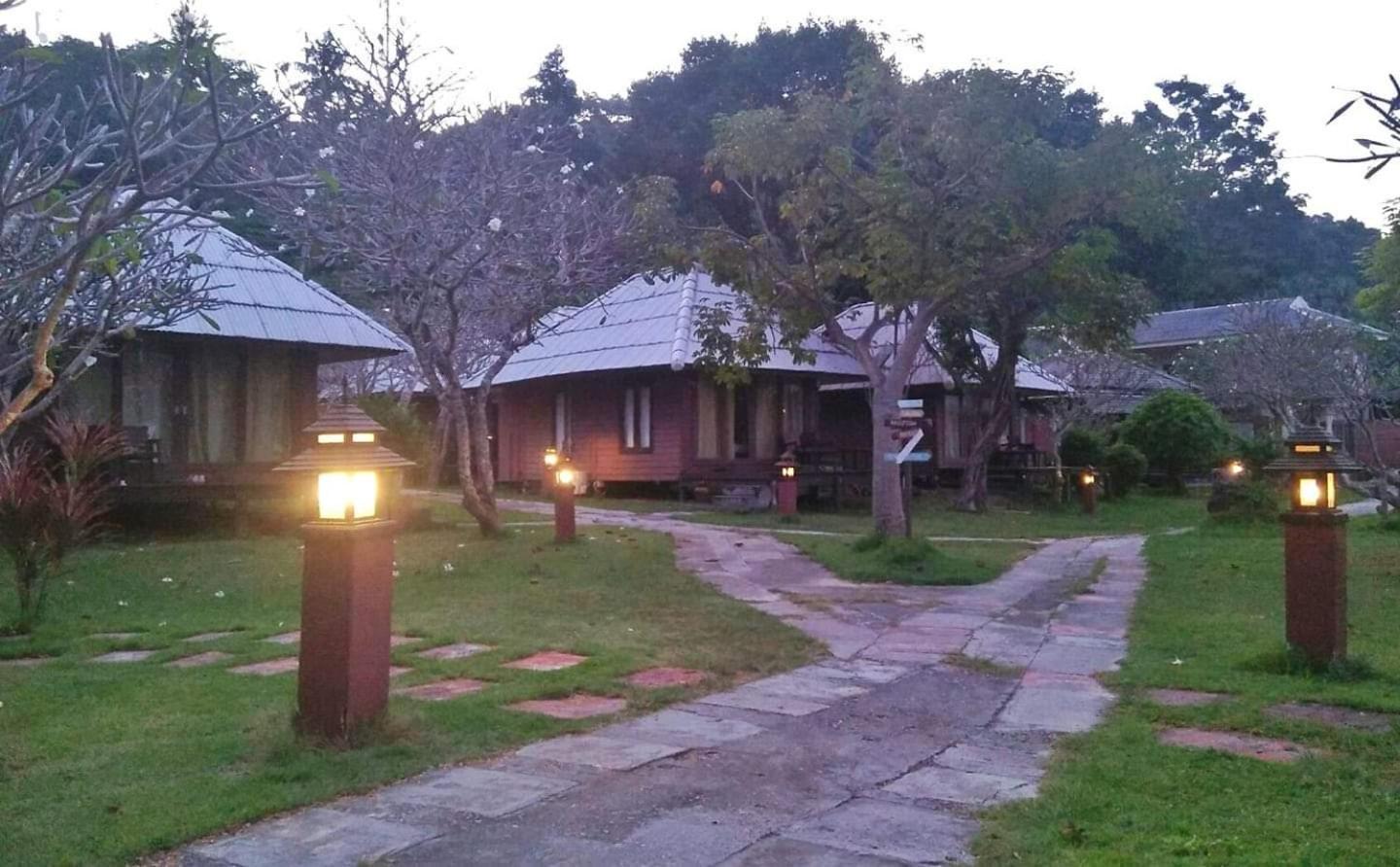 Thanya - Sha Koh Ngai