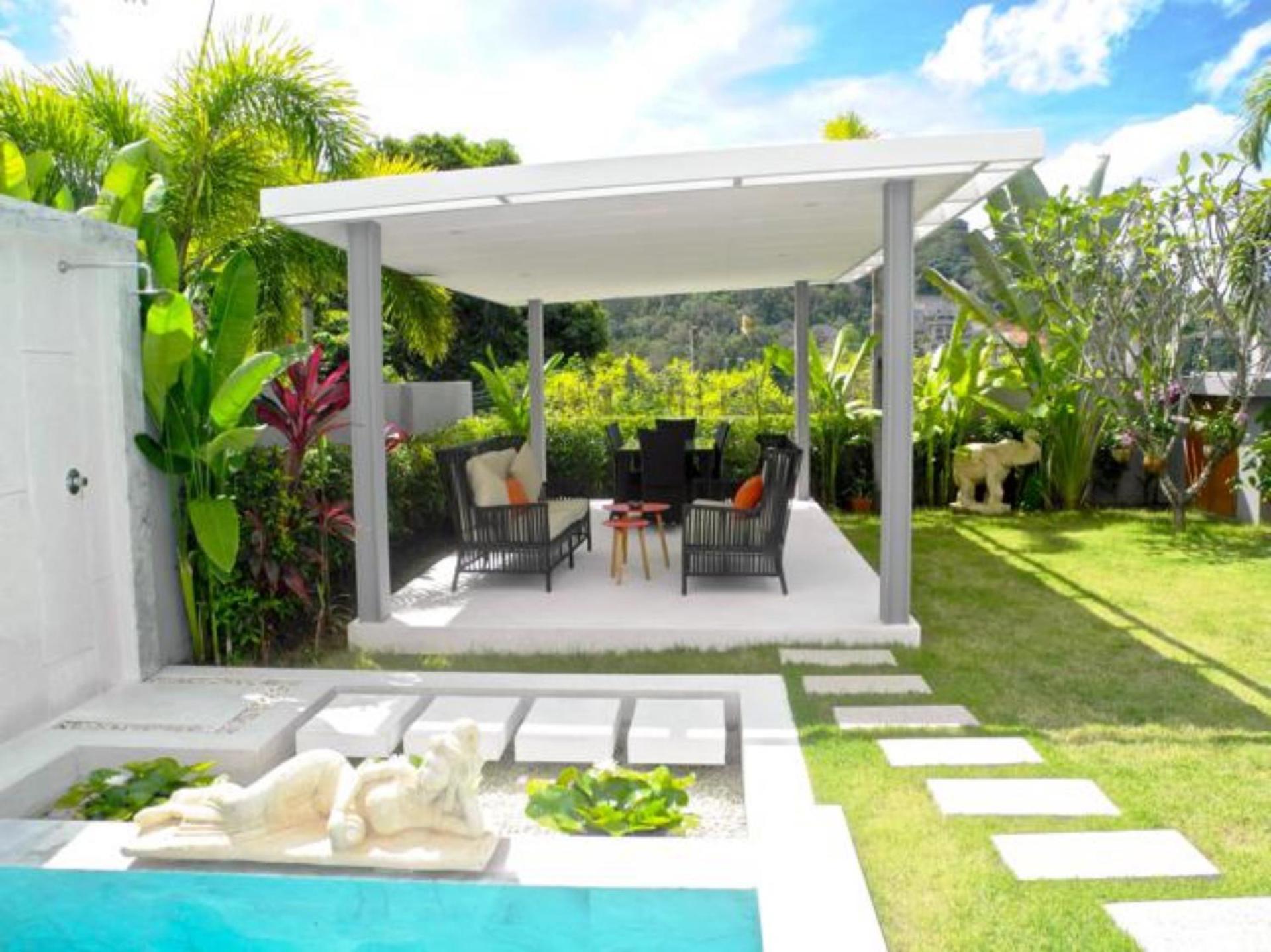 Skylight 2 Bedrooms In