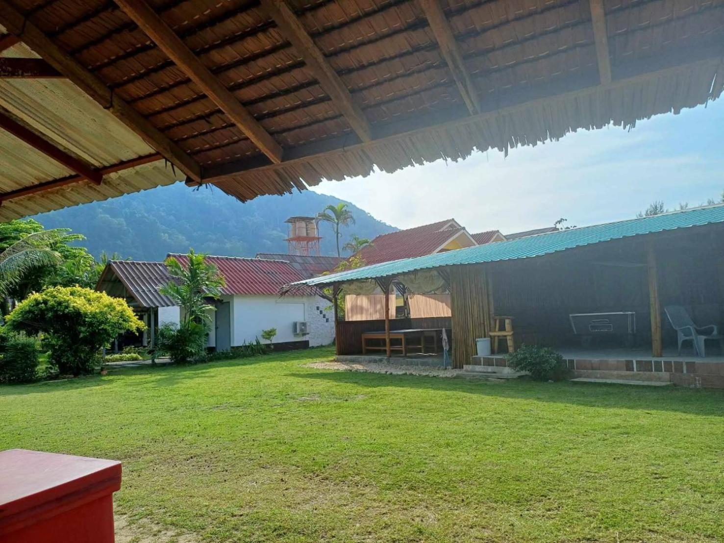 Lanta Mermaid Resort