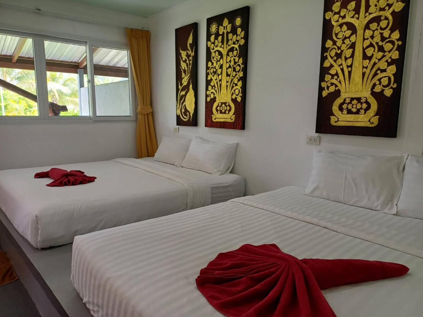Lanta Mermaid Resort *