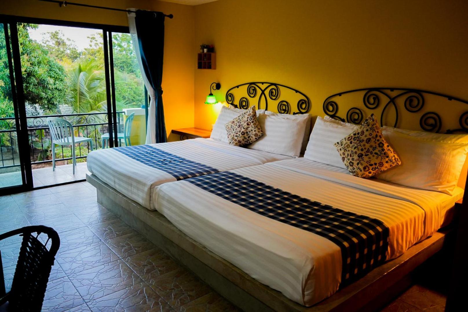 Resort The Castello Ko Lan