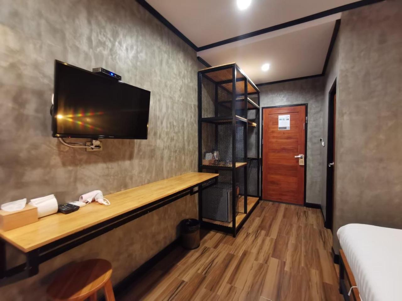 Lanta Chaolay Koh Lanta