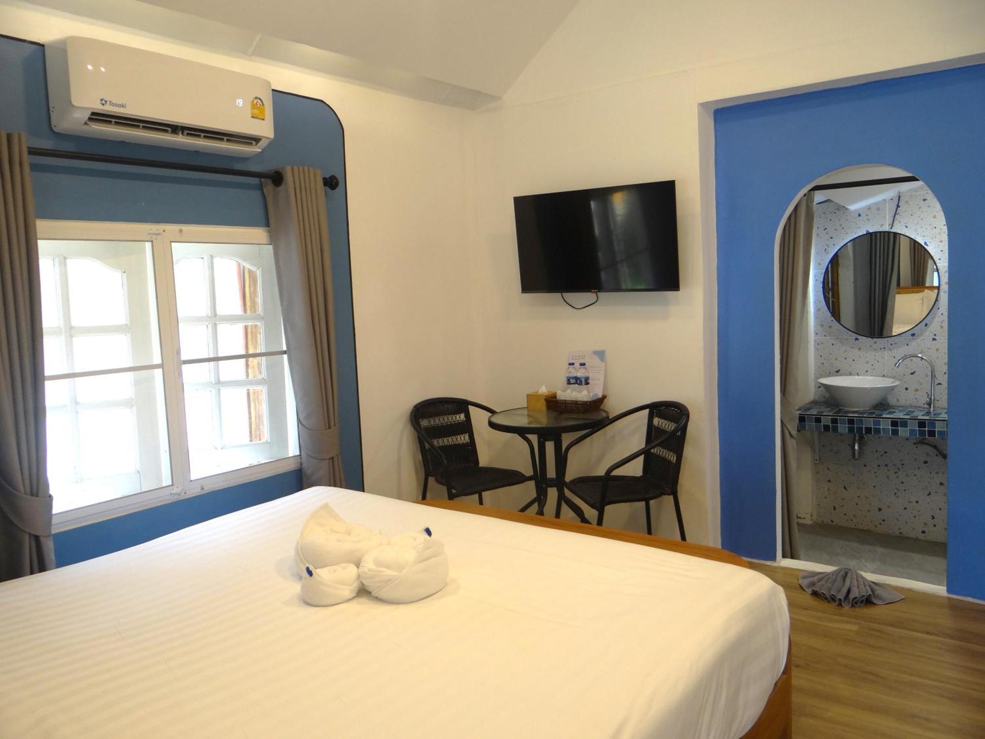 Pan Beachfront Krabi 3*