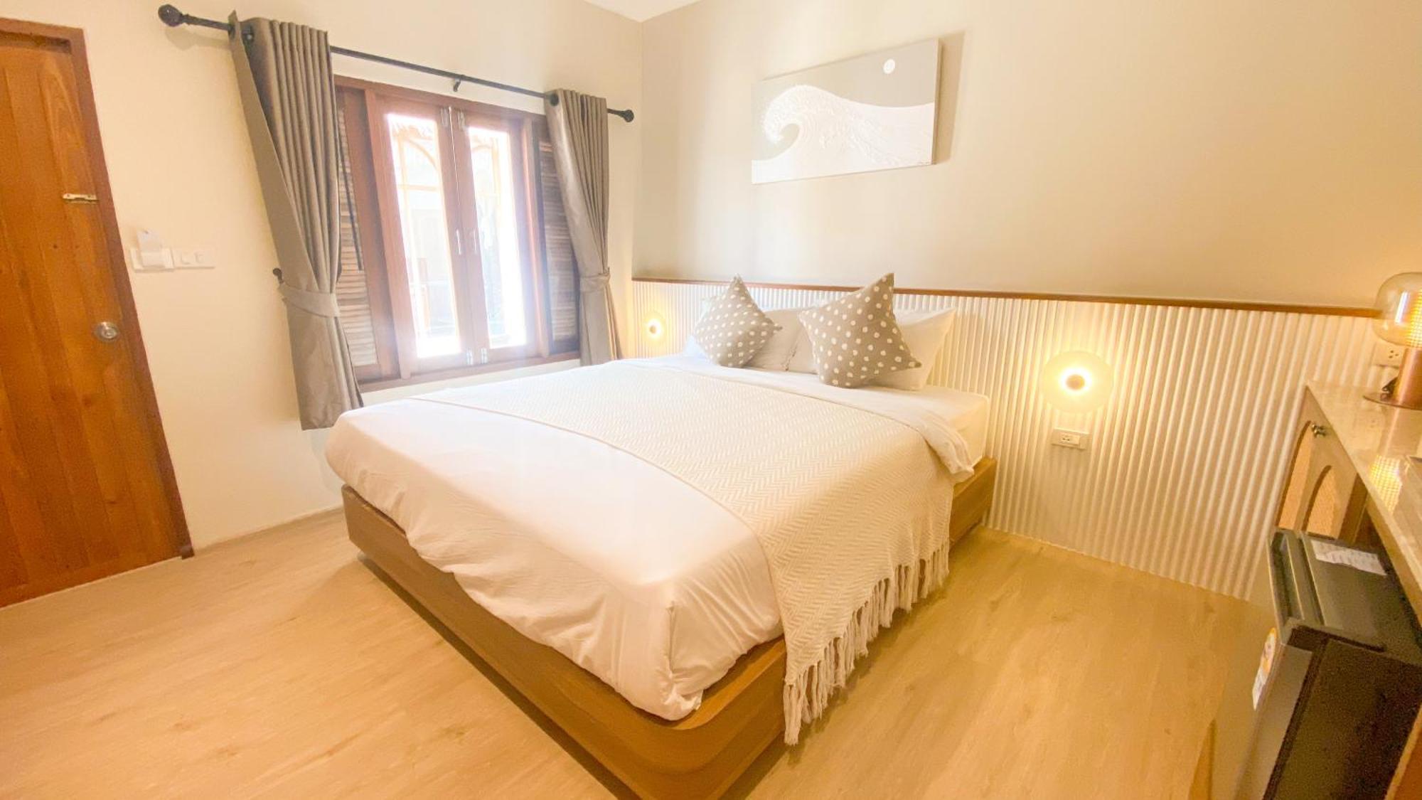 Baan Rinrak บ้านรินรักษ์ Ko Lan